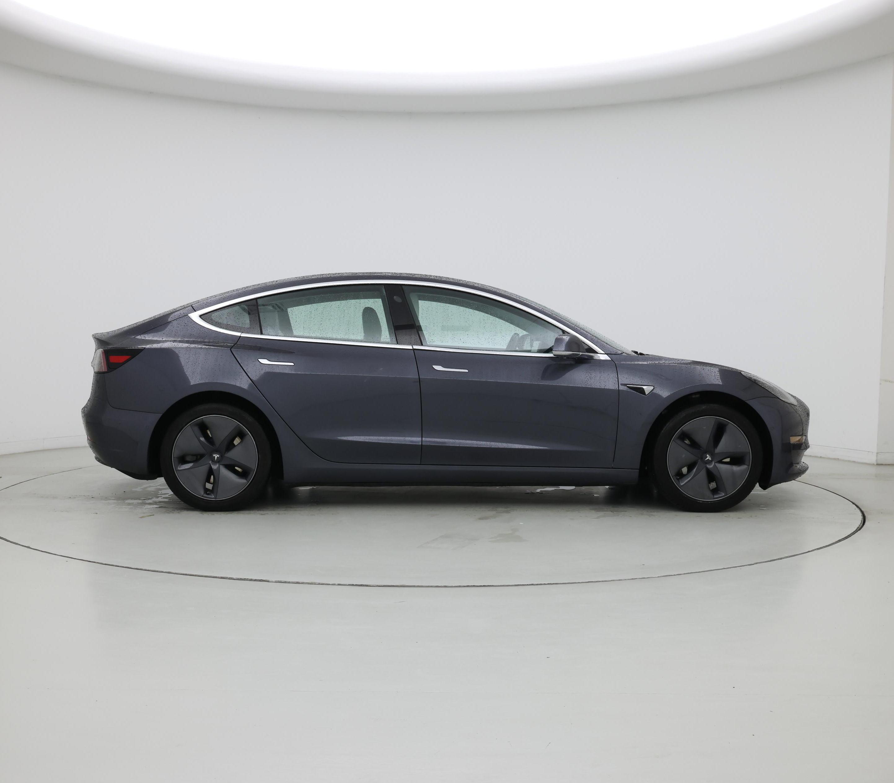 Thumbnail: 2019 Tesla Model 3 - 7