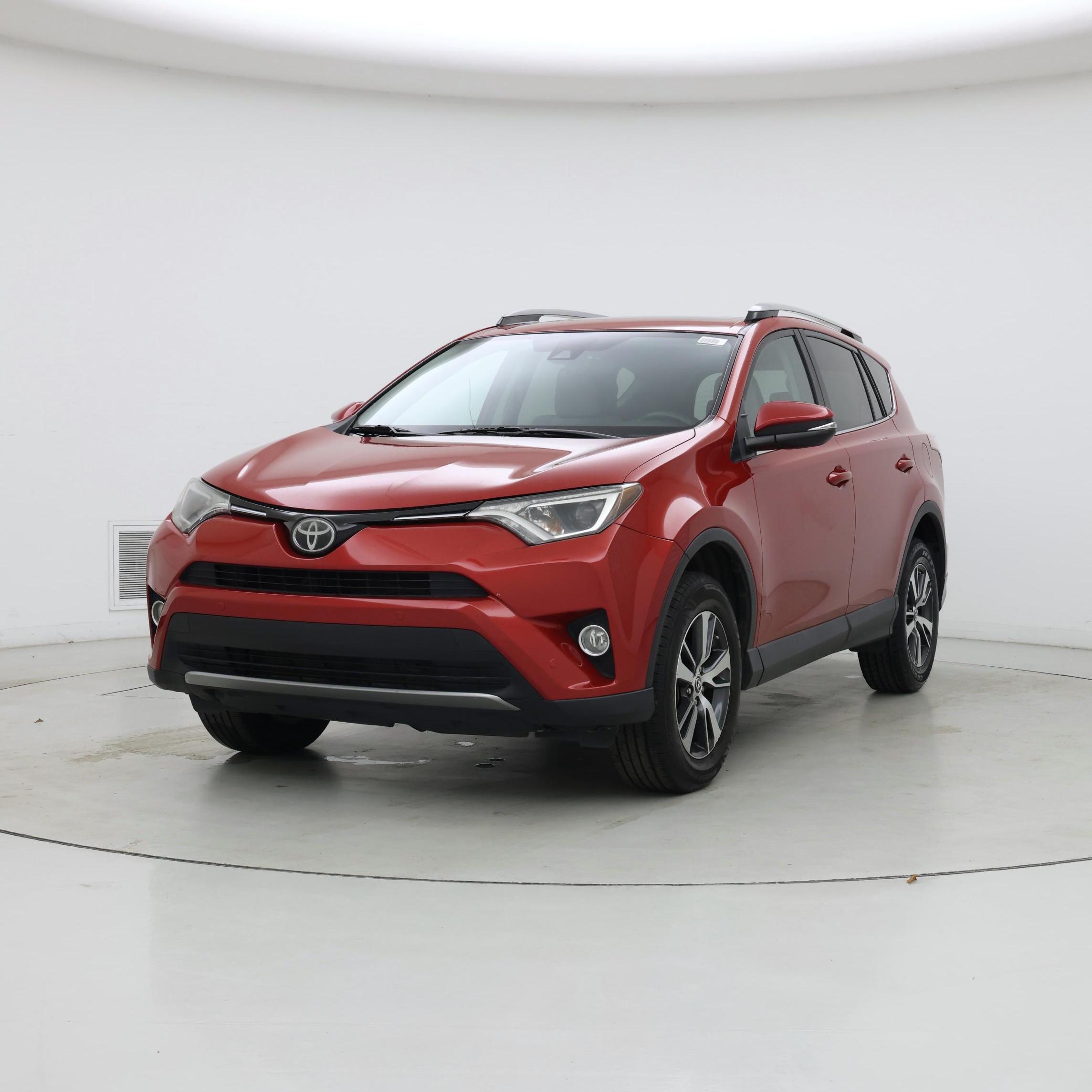 Thumbnail: 2017 Toyota RAV4 - 4