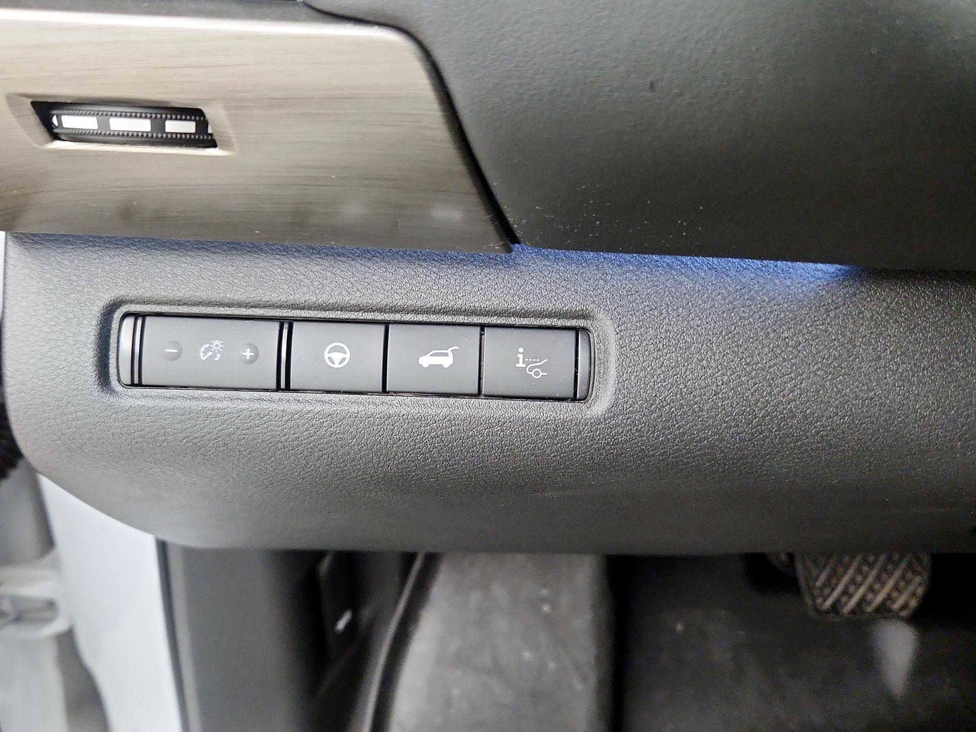 Thumbnail: 2025 Nissan Pathfinder - 13