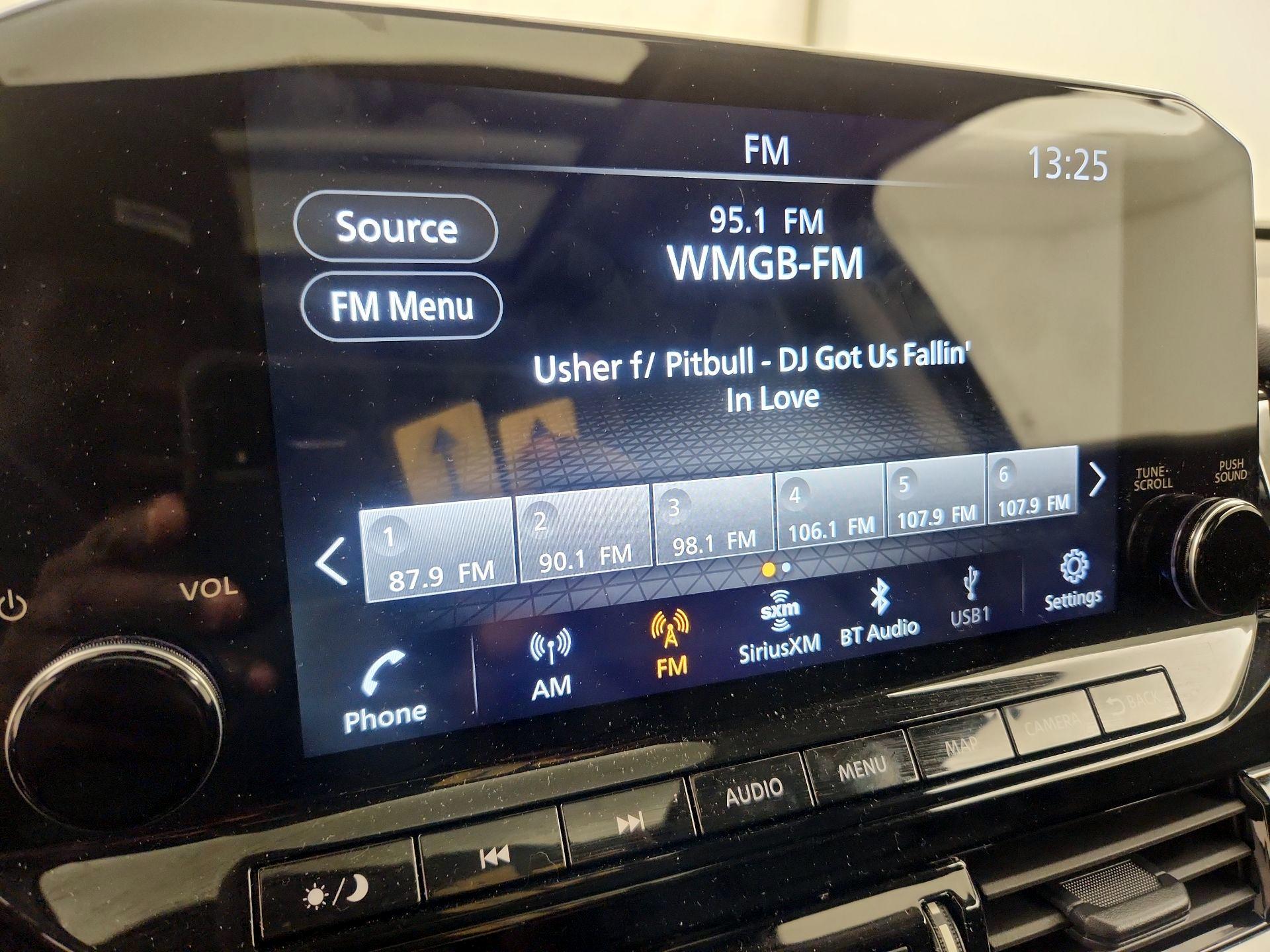 Thumbnail: 2025 Nissan Pathfinder - 16