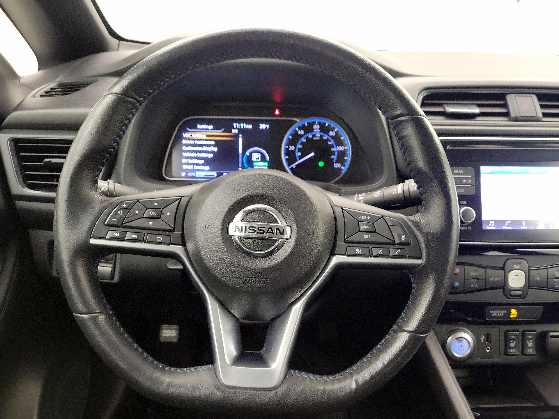 Thumbnail: 2019 Nissan Leaf - 10