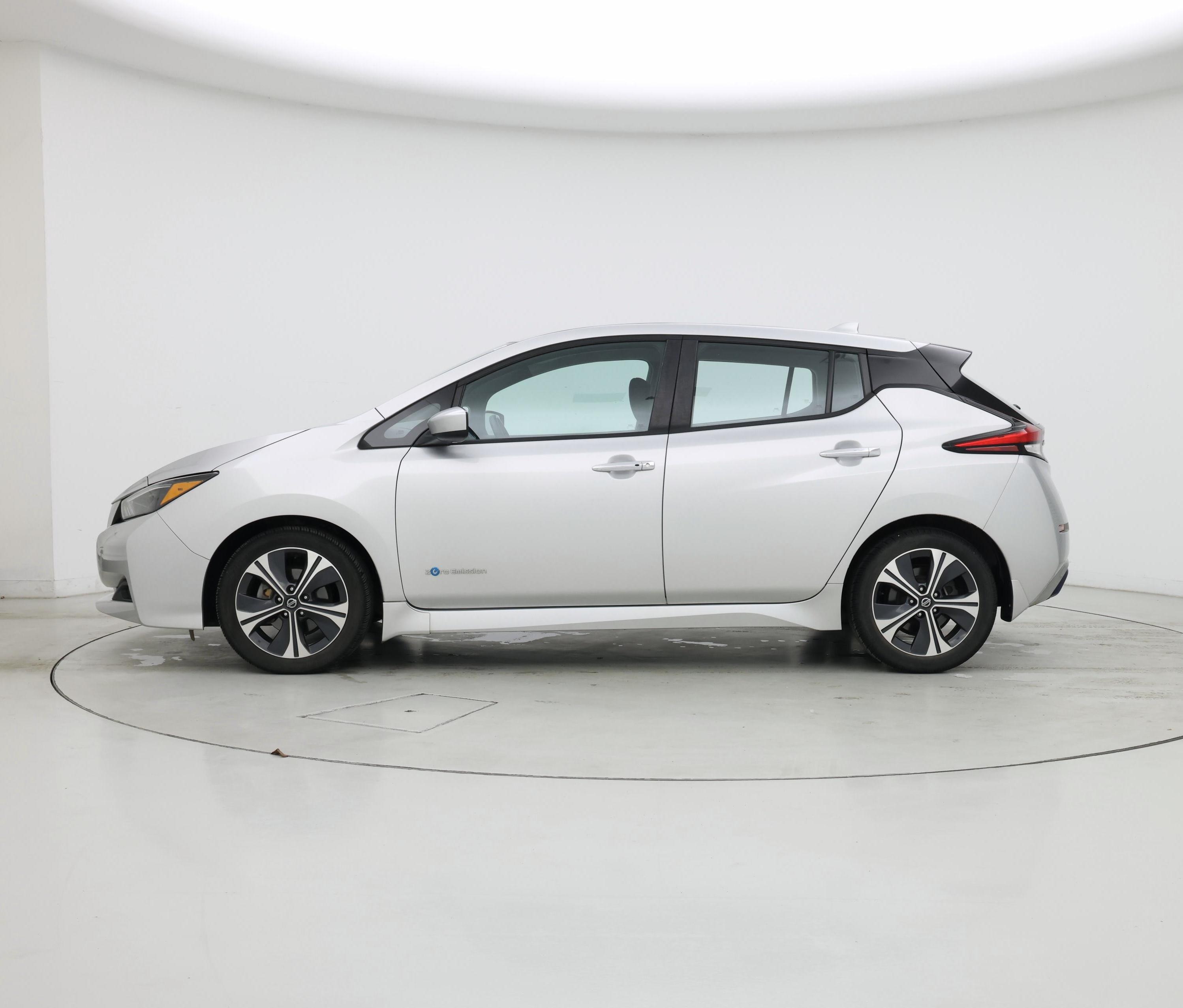 Thumbnail: 2019 Nissan Leaf - 3