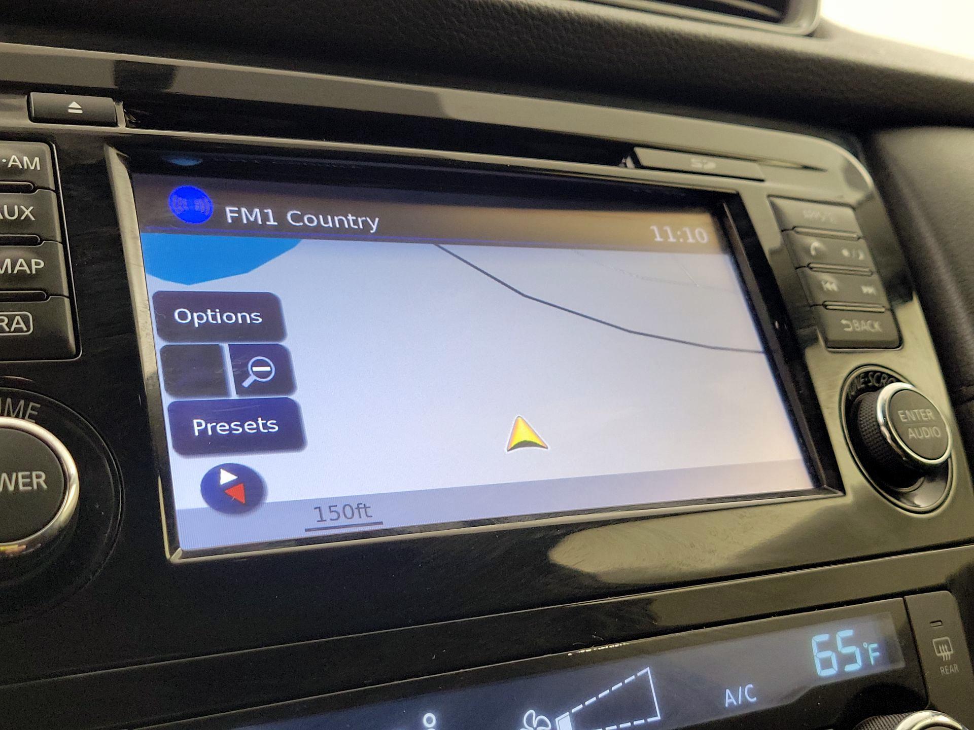 Thumbnail: 2017 Nissan Rogue - 14