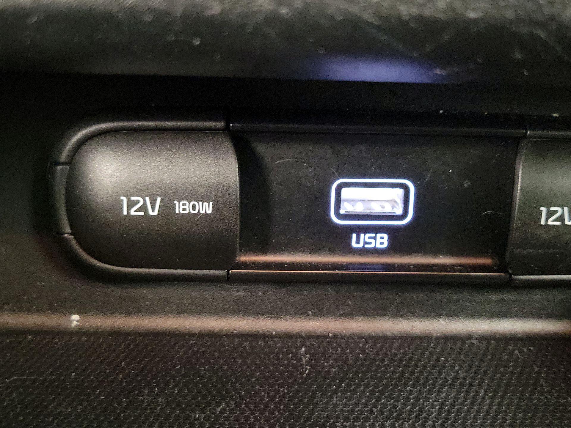 Thumbnail: 2021 Kia Seltos - 18