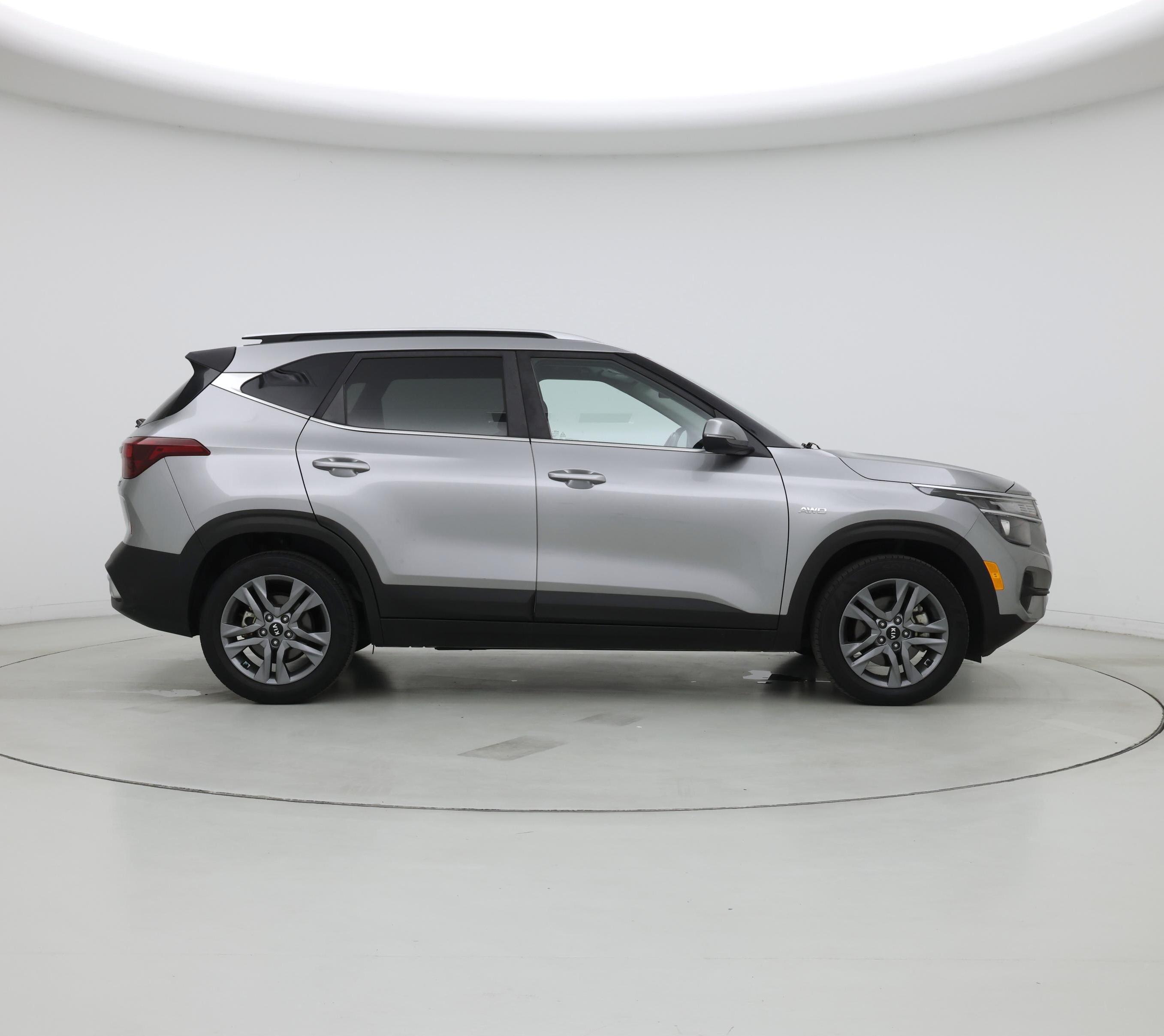 Thumbnail: 2021 Kia Seltos - 7