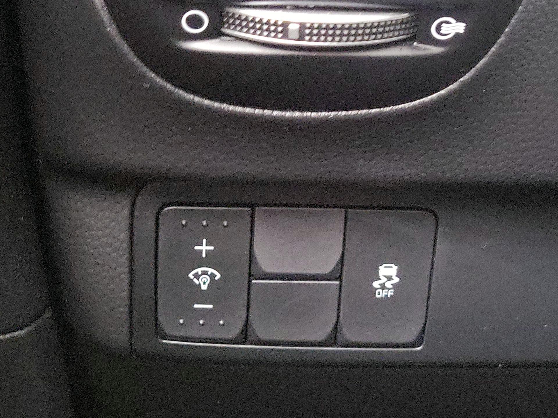 Thumbnail: 2015 Kia Soul - 13