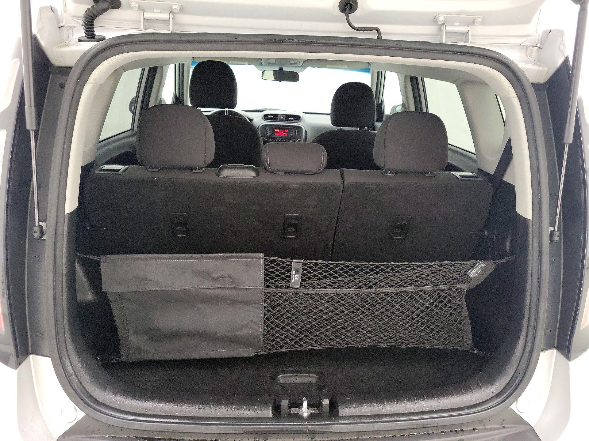 Thumbnail: 2015 Kia Soul - 19