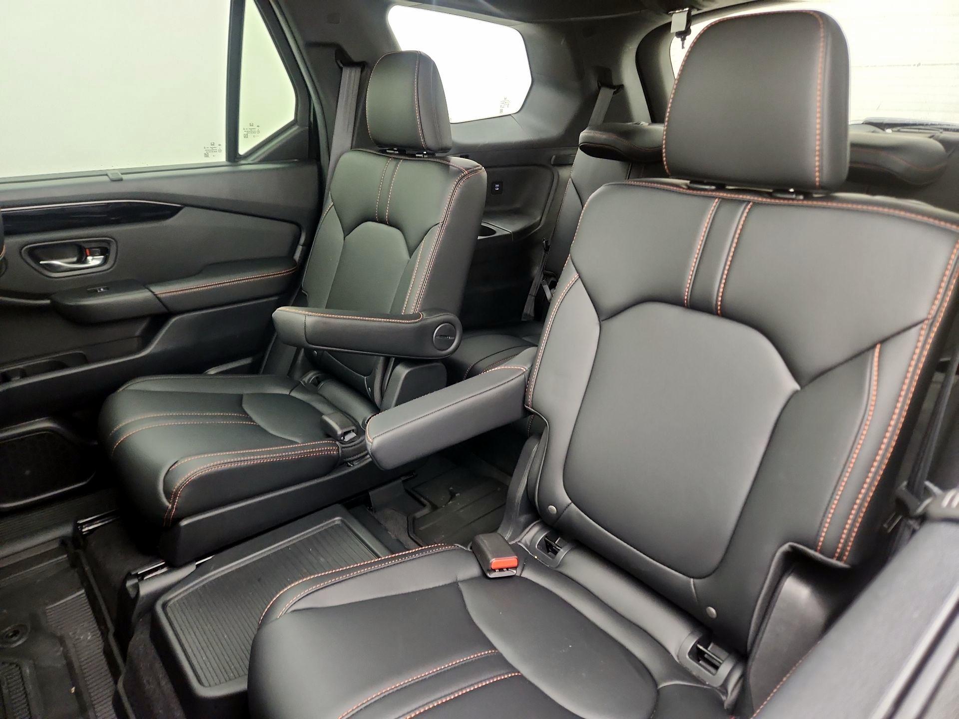 Thumbnail: 2025 Honda Pilot - 20