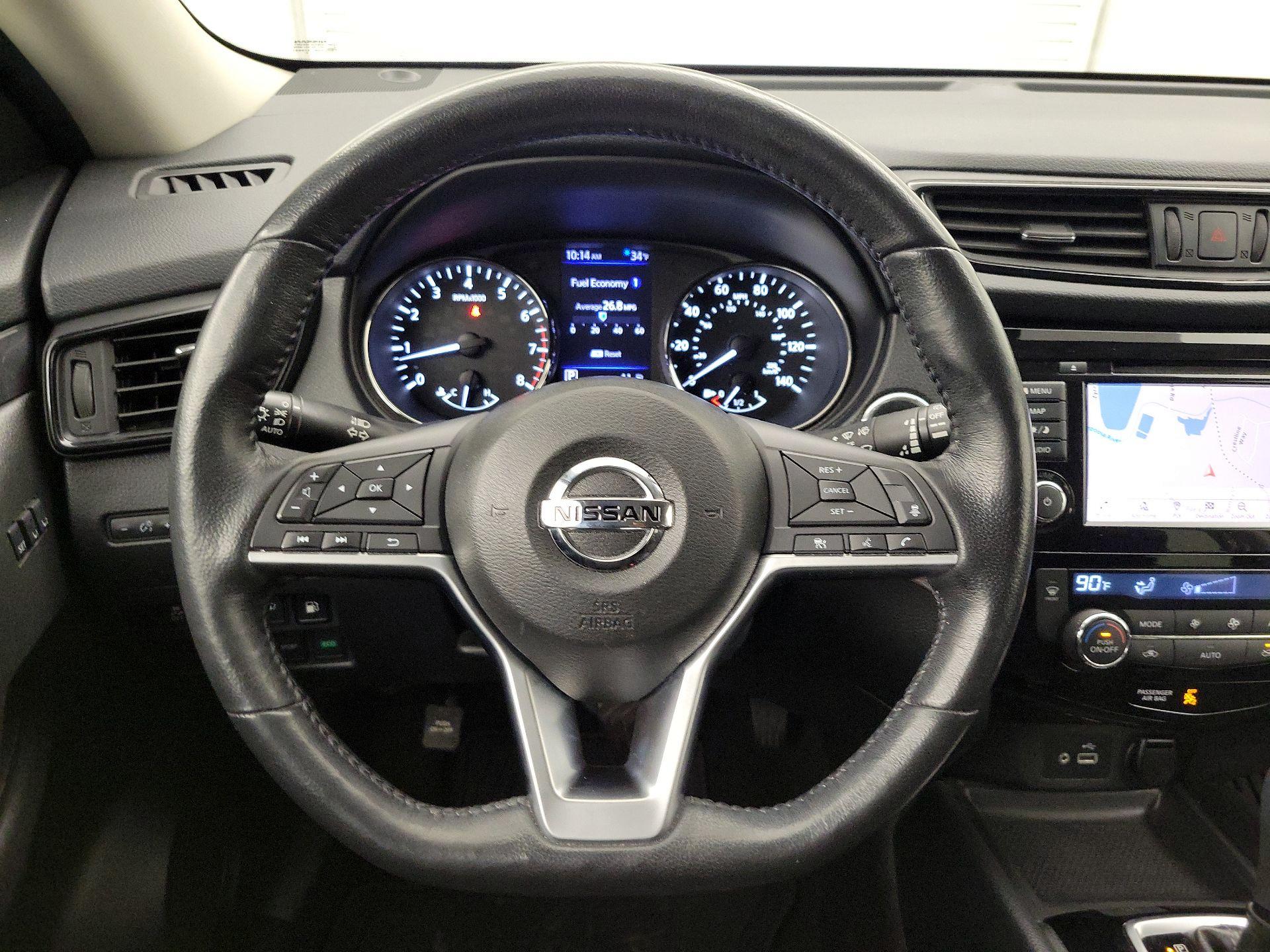 Thumbnail: 2018 Nissan Rogue - 10