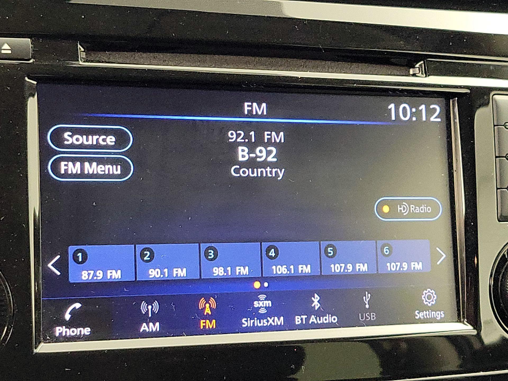 Thumbnail: 2018 Nissan Rogue - 16