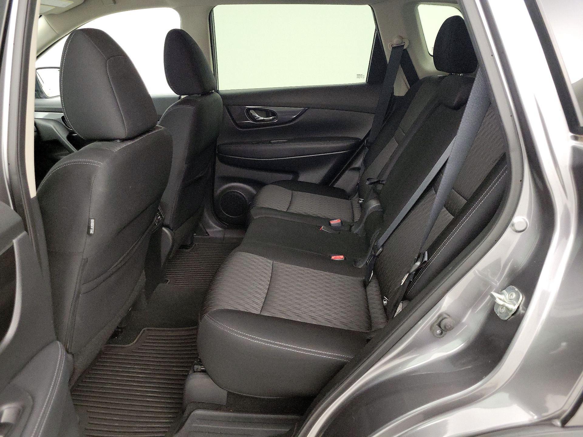 Thumbnail: 2018 Nissan Rogue - 20