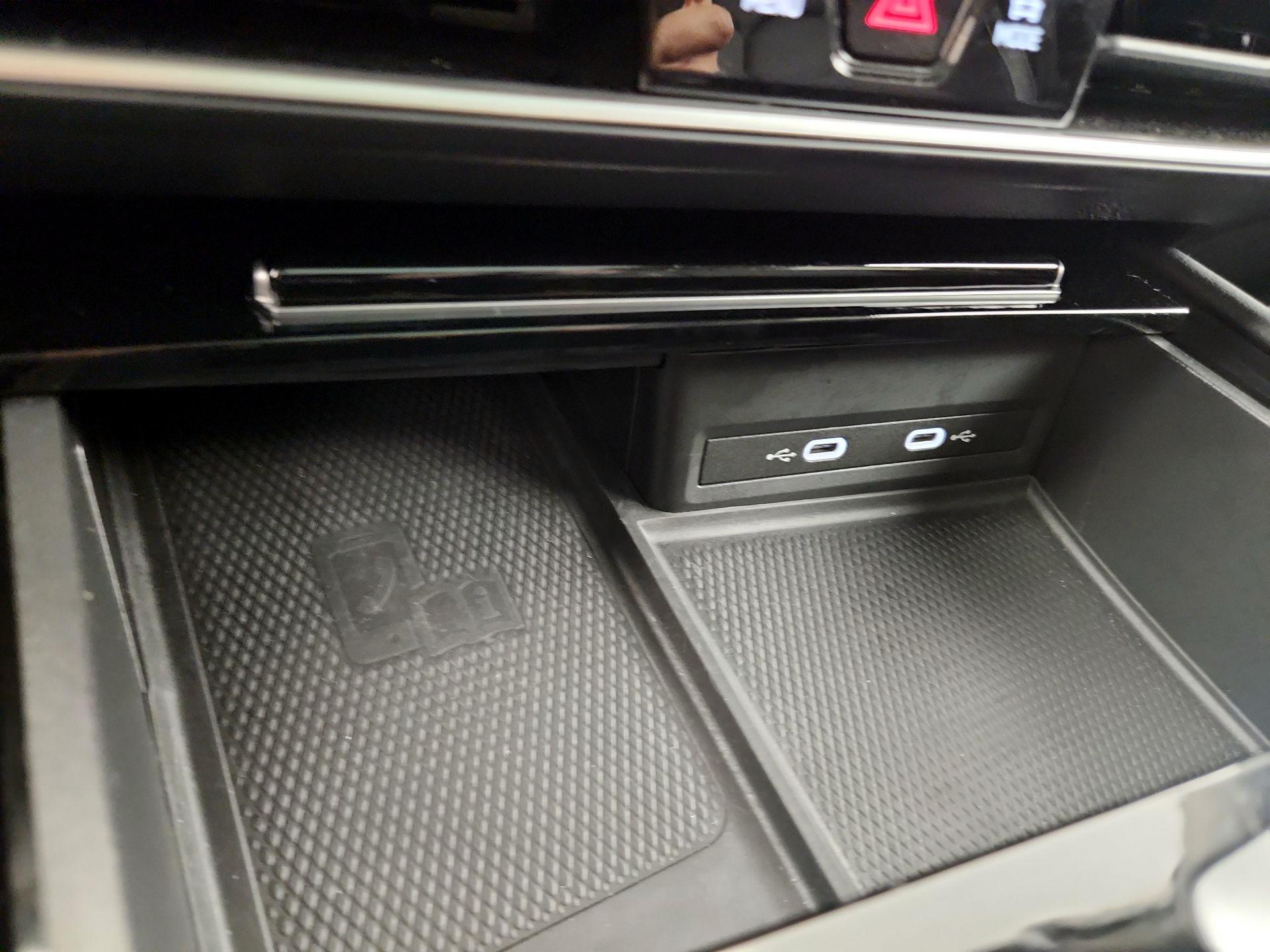 Thumbnail: 2024 Volkswagen Atlas - 19