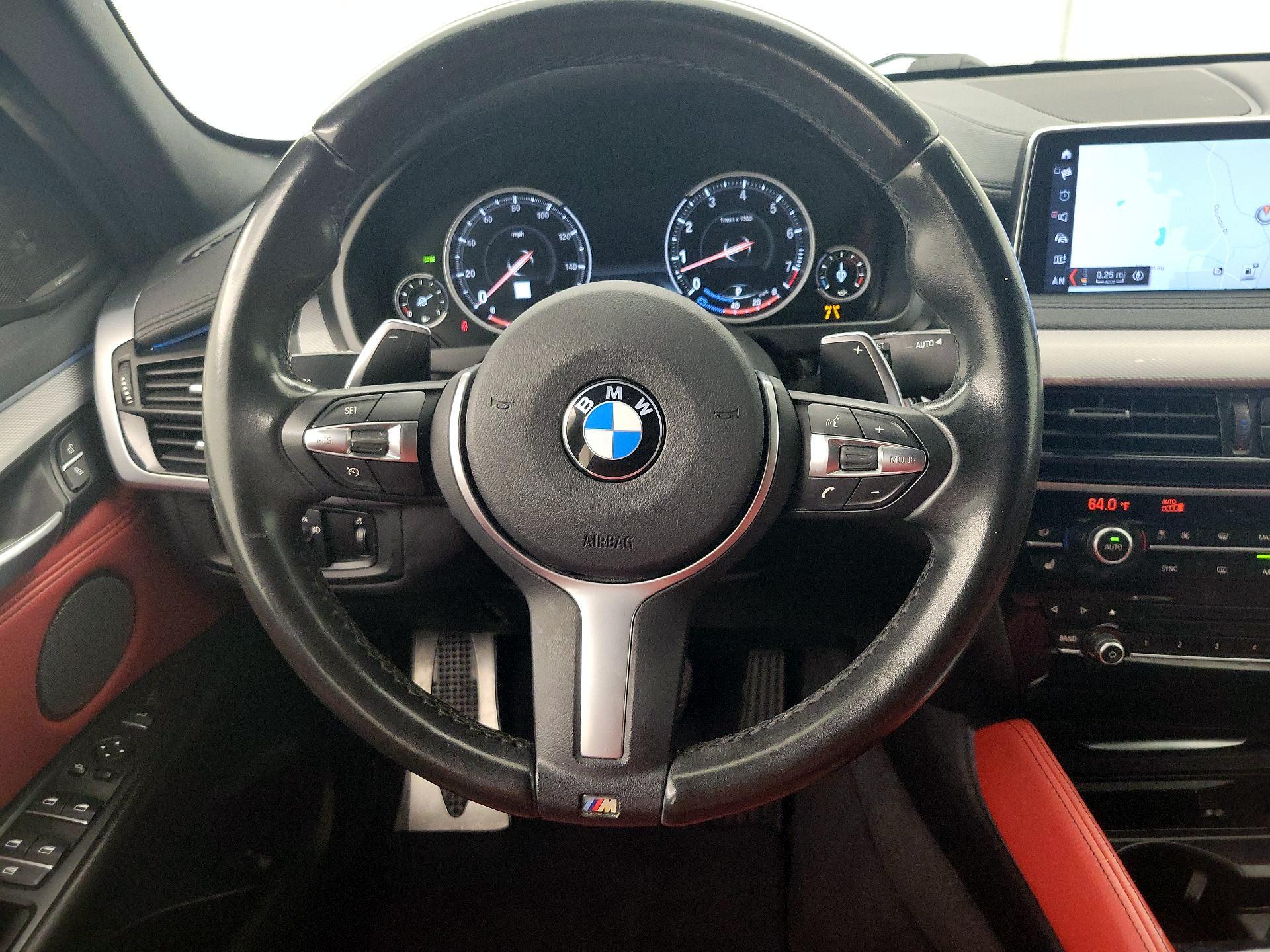 Thumbnail: 2018 BMW X6 - 10