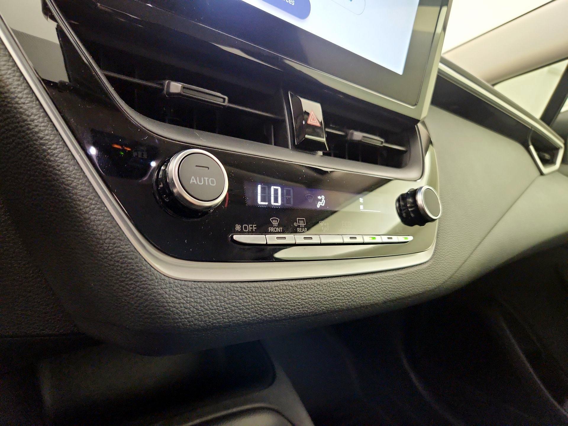 Thumbnail: 2025 Toyota Corolla - 16