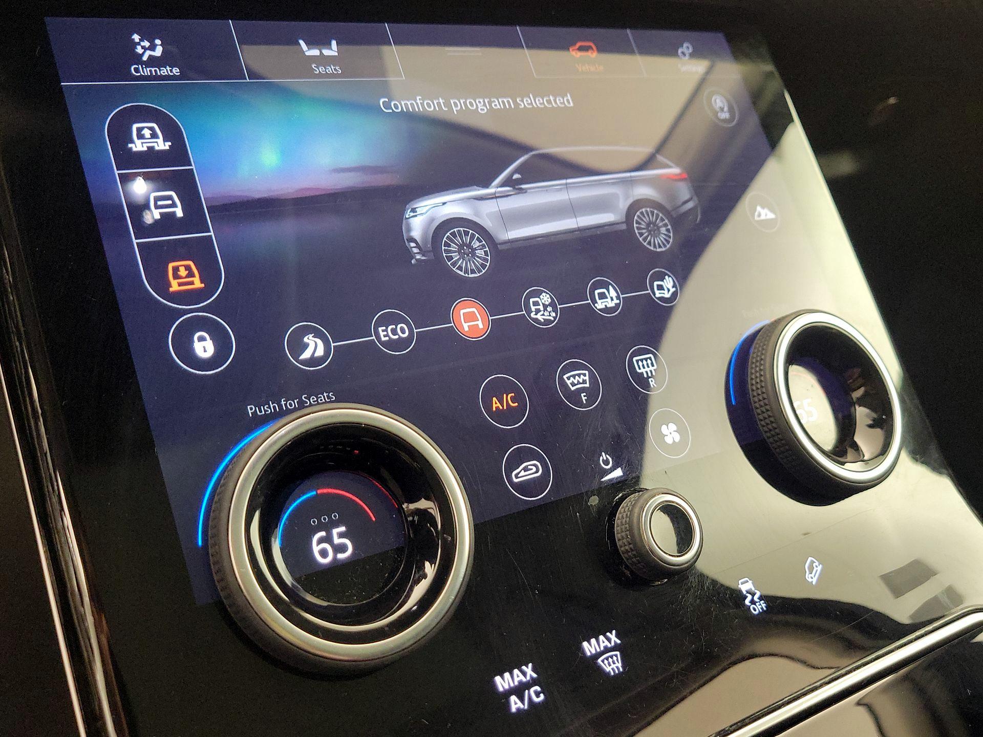 Thumbnail: 2018 Land Rover Range Rover Velar - 17