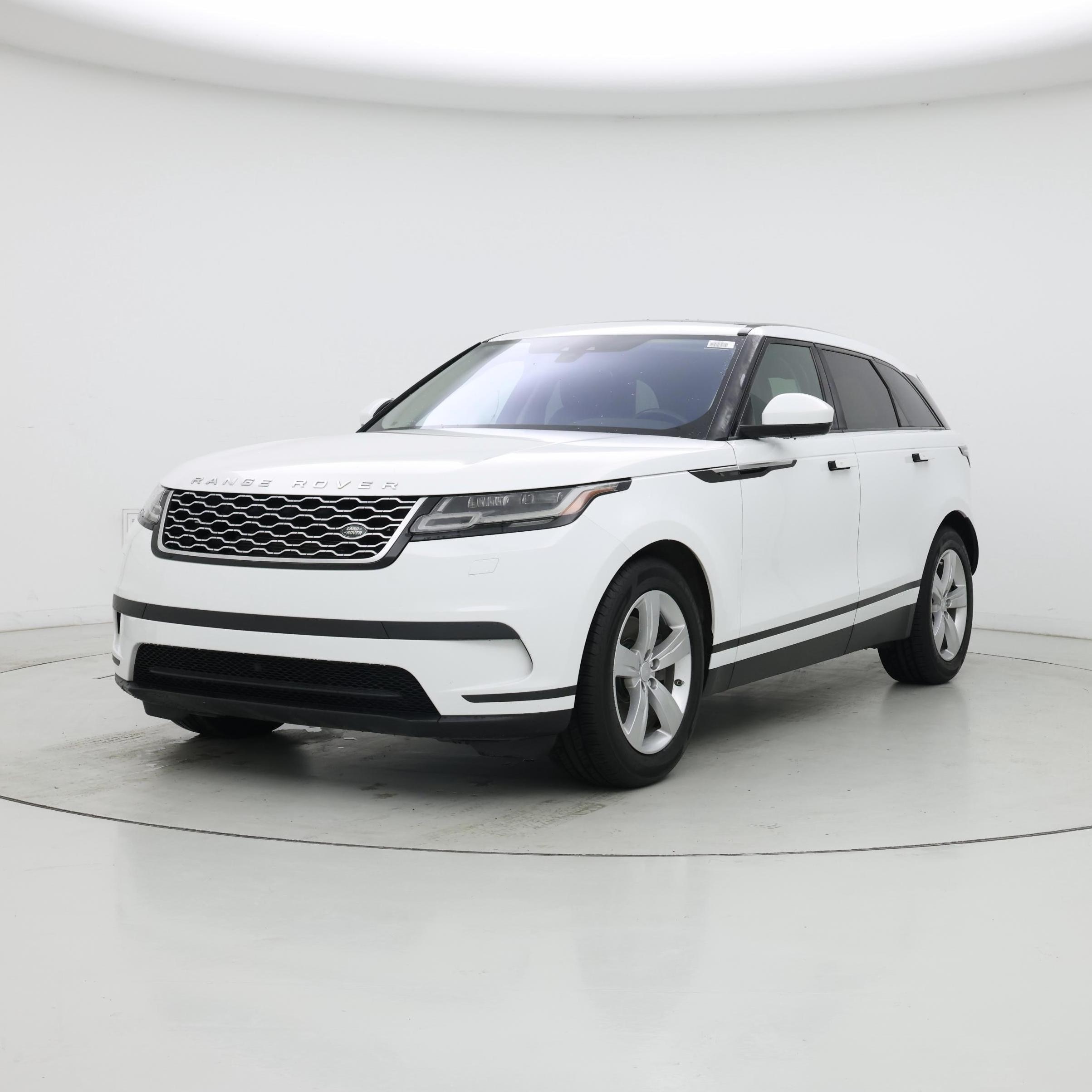 Thumbnail: 2018 Land Rover Range Rover Velar - 4