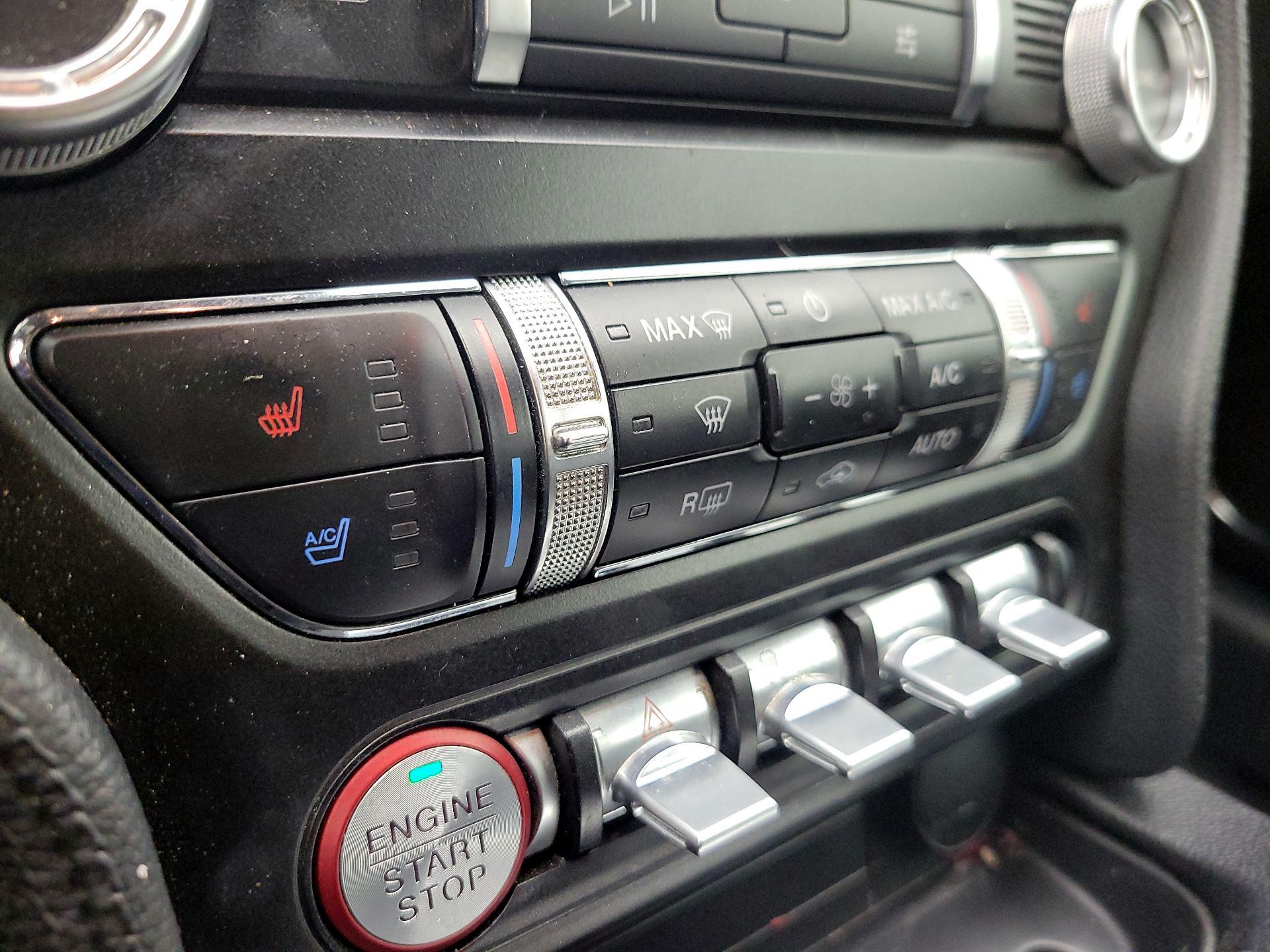 Thumbnail: 2022 Ford Mustang - 17