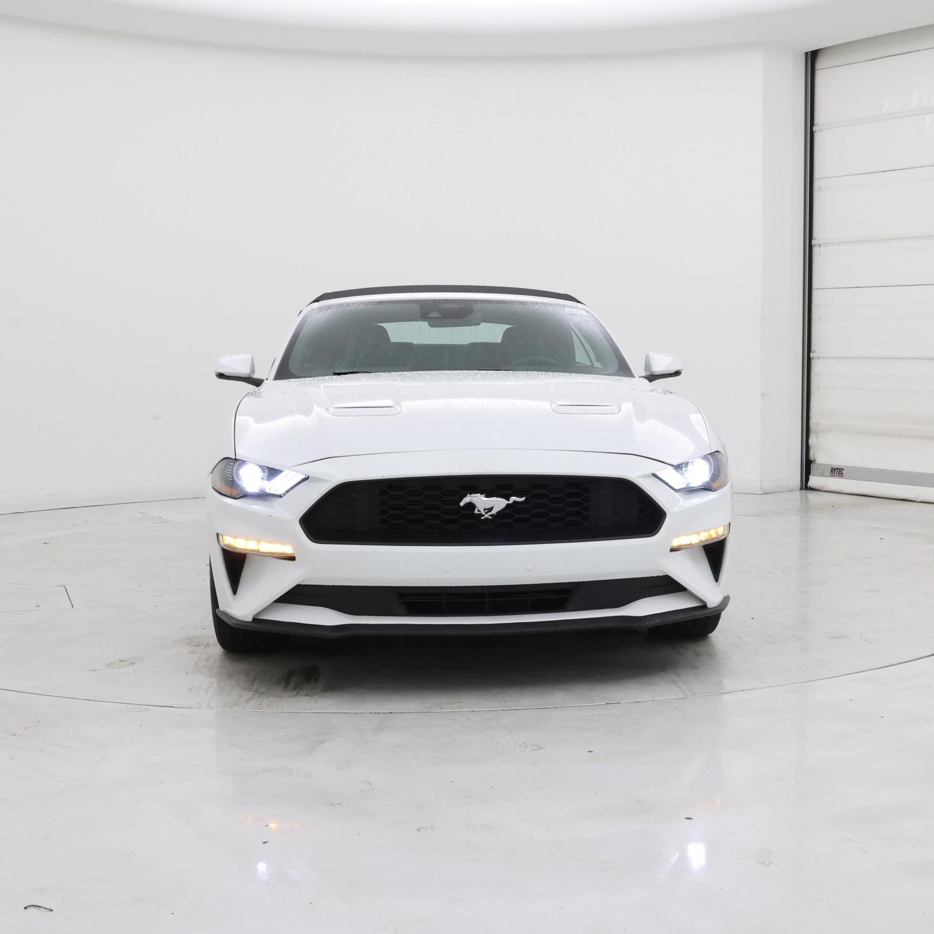 Thumbnail: 2022 Ford Mustang - 5