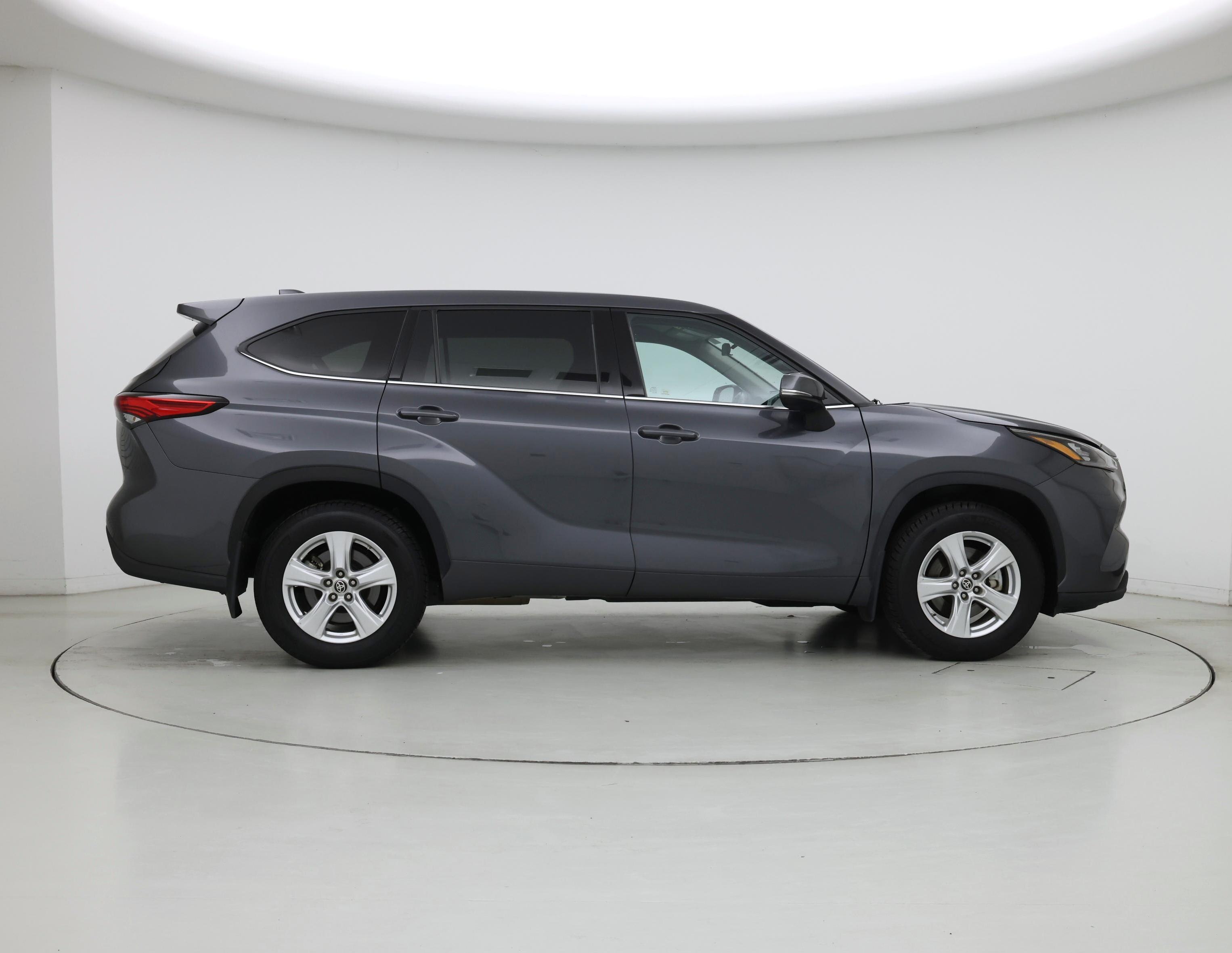 Thumbnail: 2020 Toyota Highlander - 7