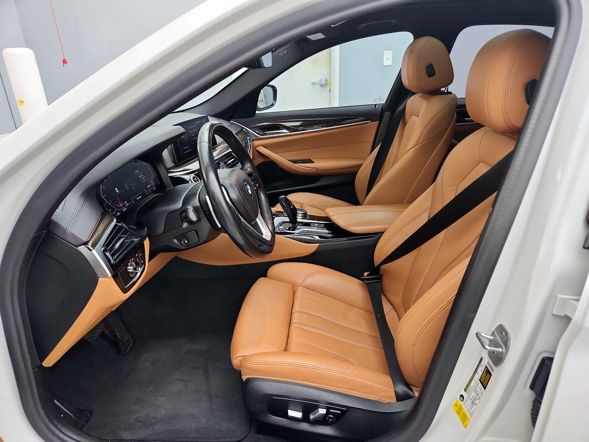 Thumbnail: 2020 BMW 5 Series - 11