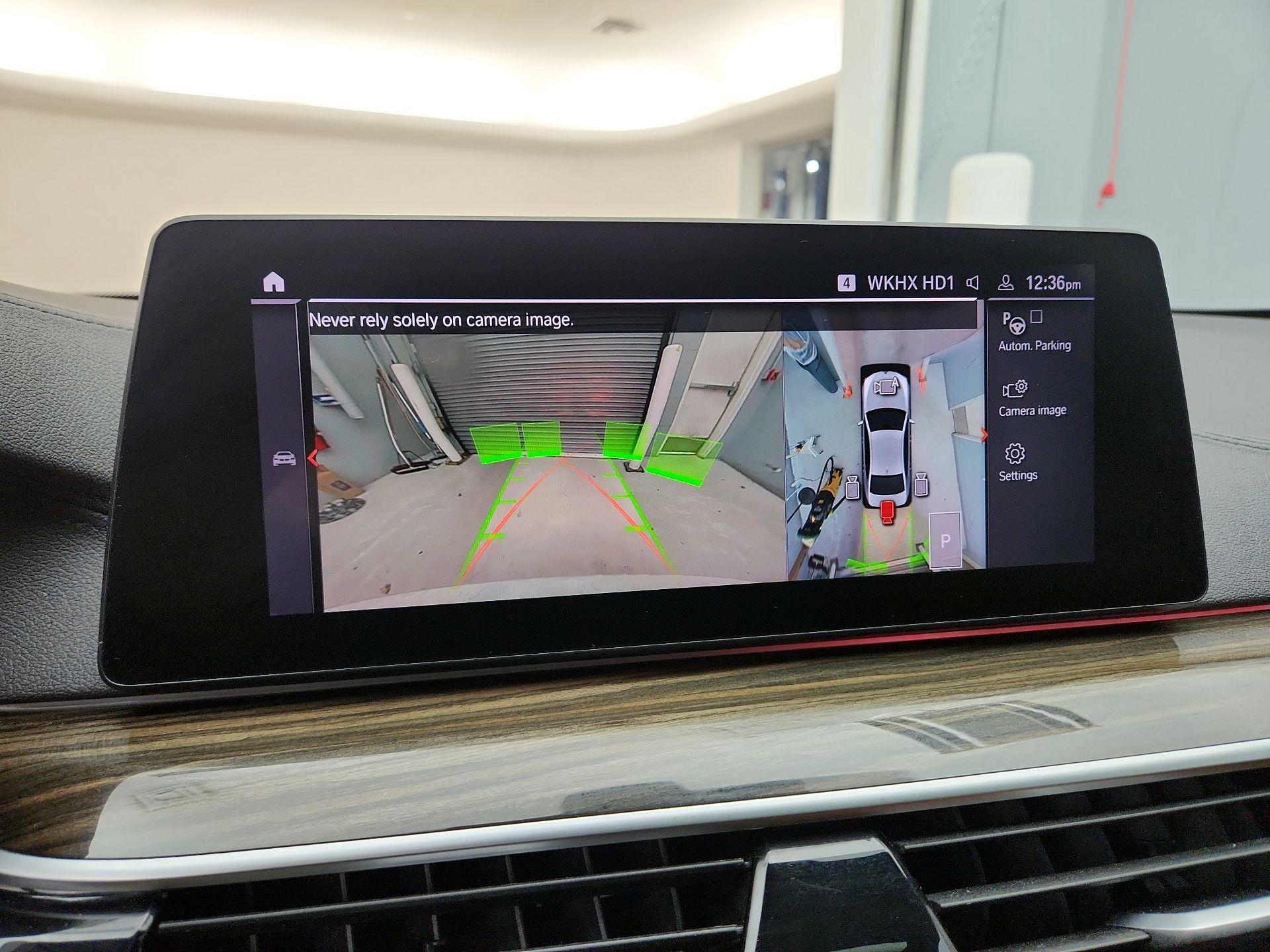 Thumbnail: 2020 BMW 5 Series - 15