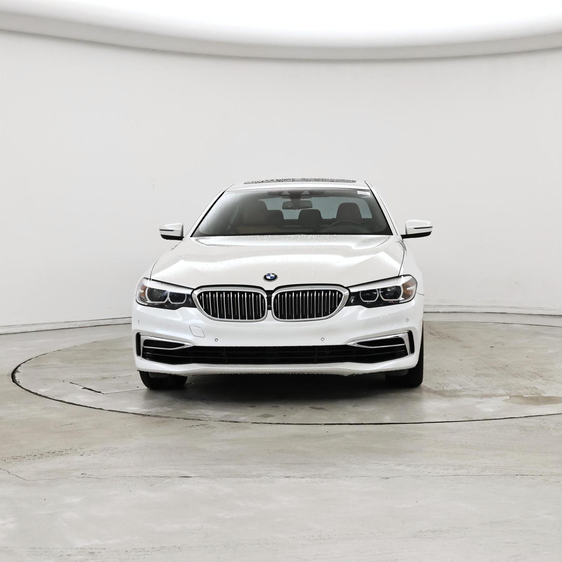 Thumbnail: 2020 BMW 5 Series - 5