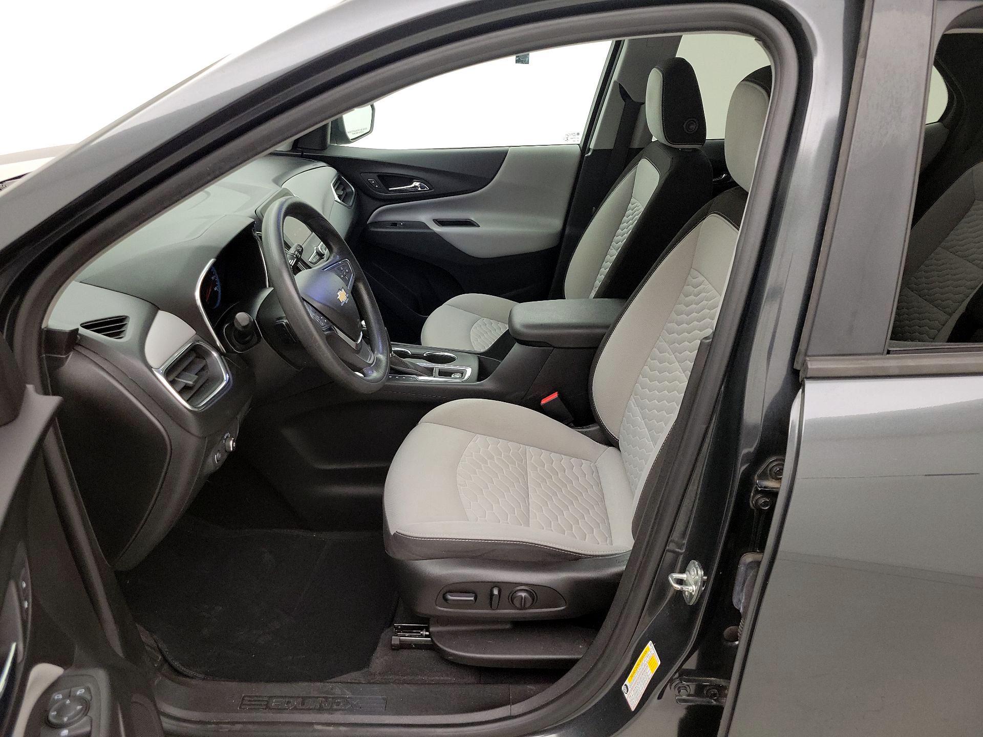 Thumbnail: 2020 Chevrolet Equinox - 11