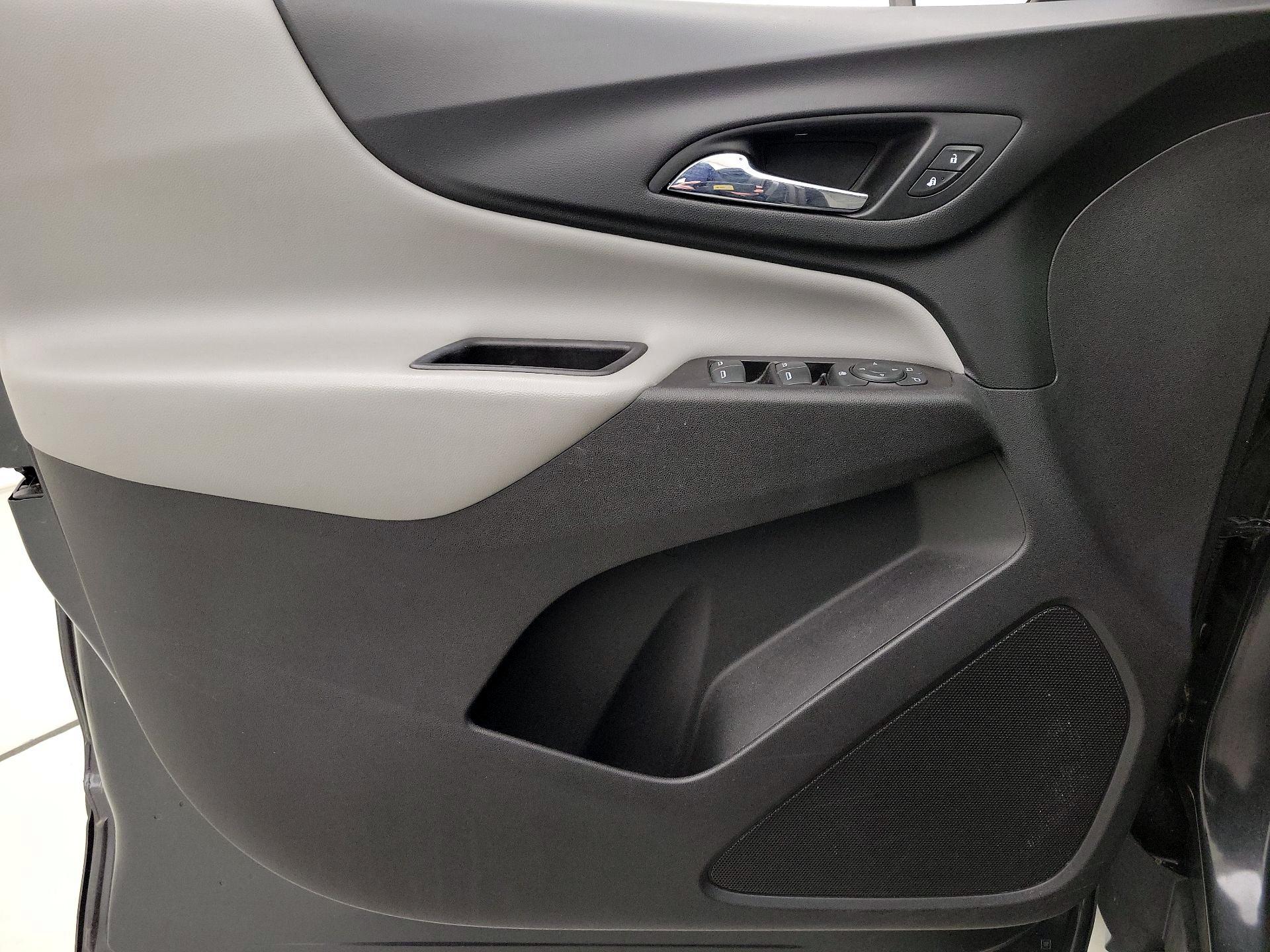 Thumbnail: 2020 Chevrolet Equinox - 12