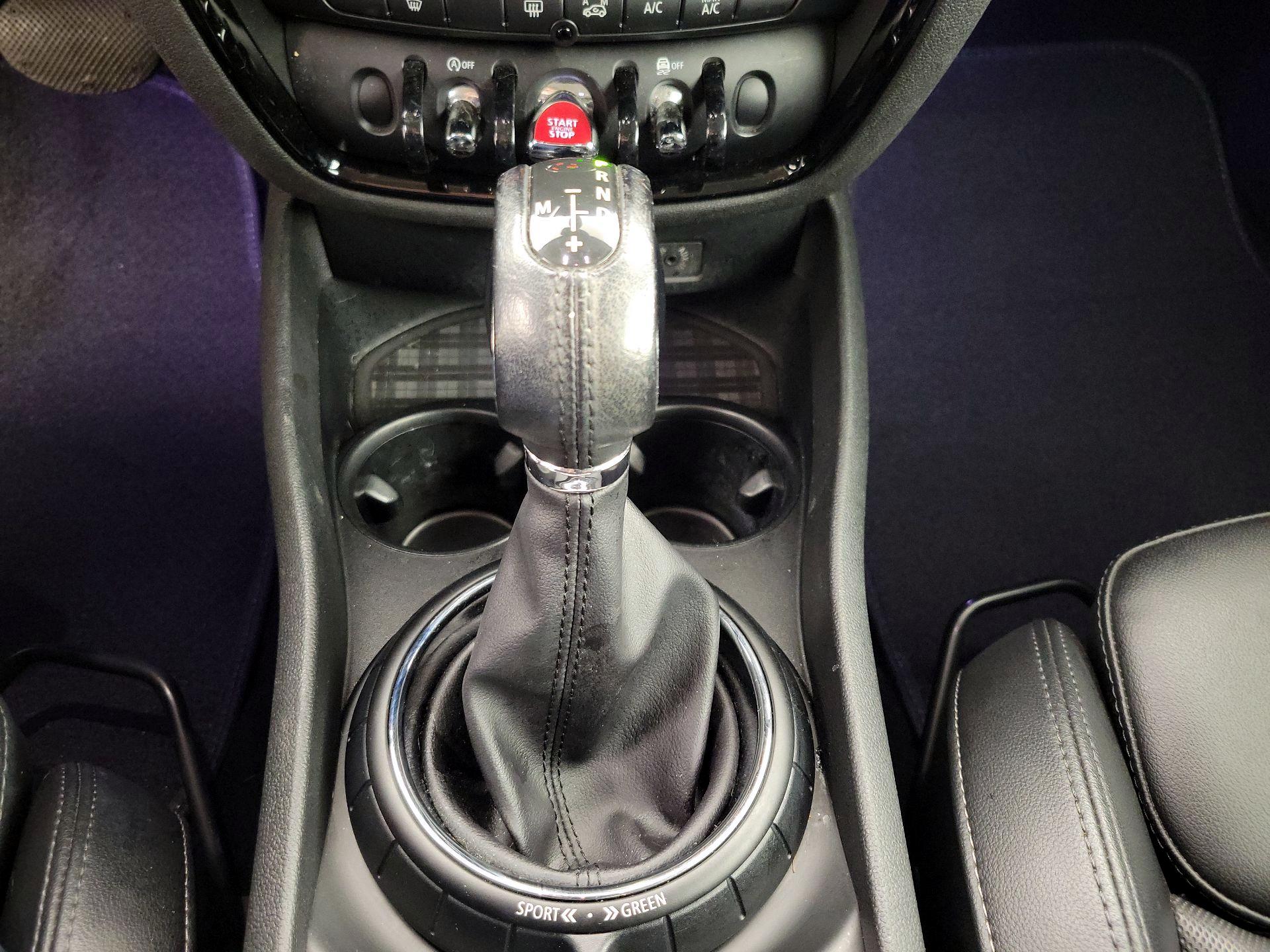 Thumbnail: 2017 MINI Cooper Clubman - 17