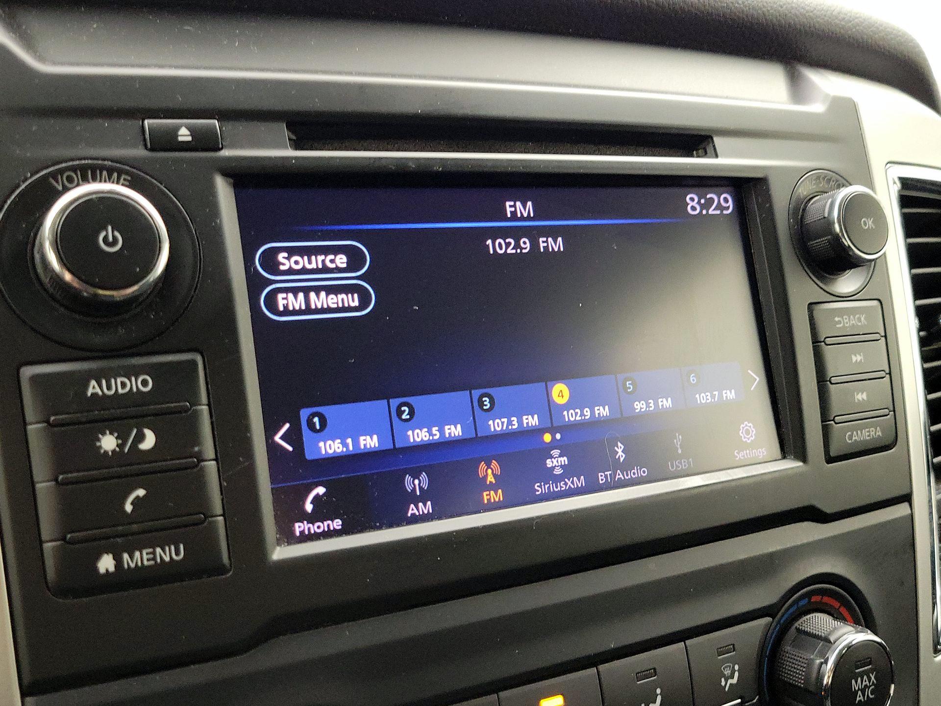 Thumbnail: 2019 Nissan Titan - 15