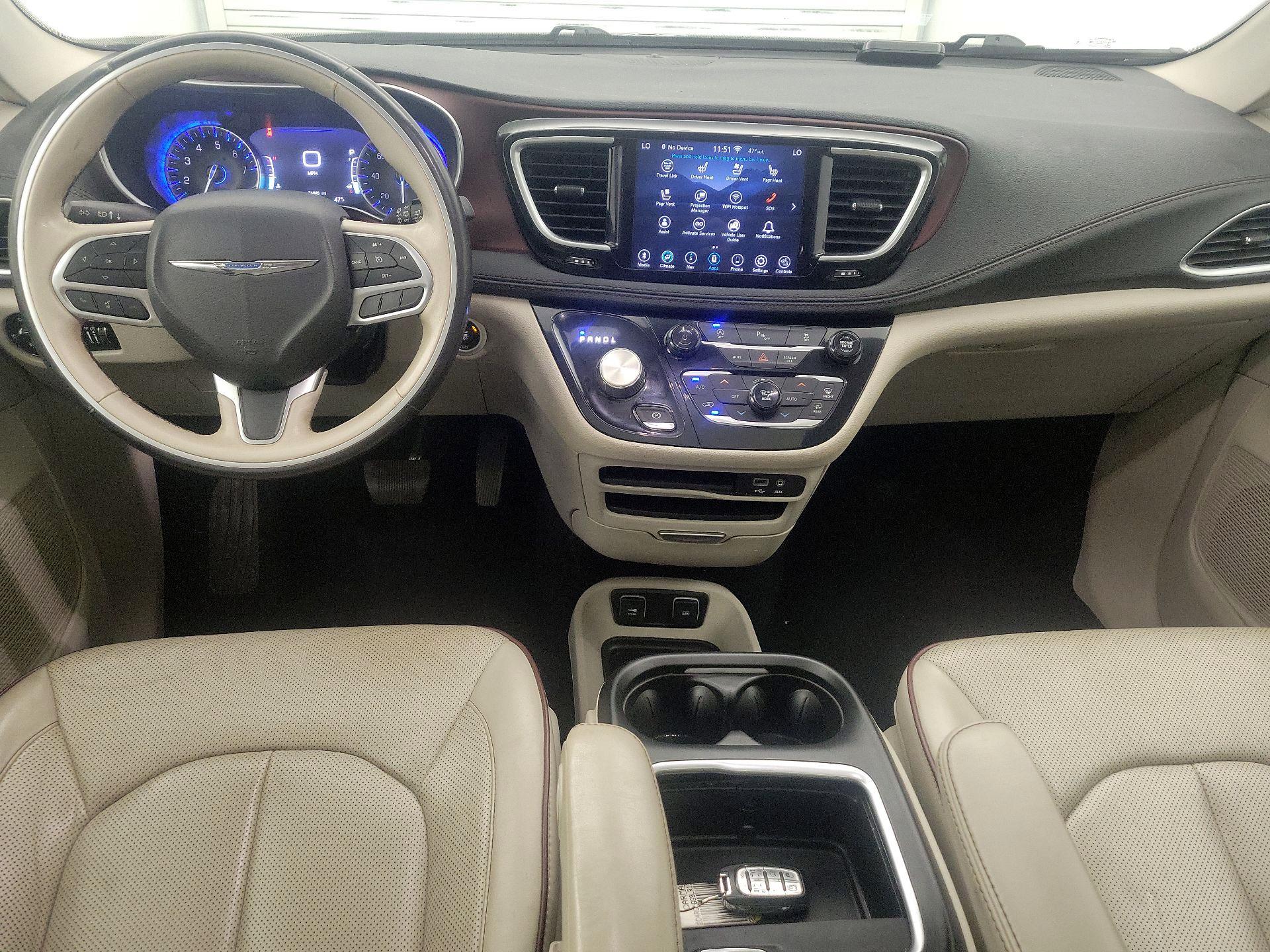 Thumbnail: 2020 Chrysler Pacifica - 9