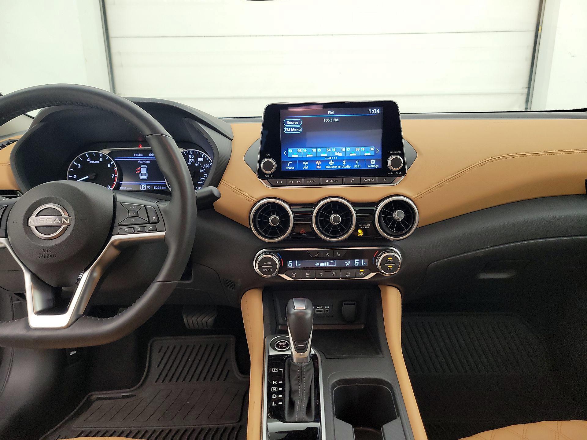 Thumbnail: 2025 Nissan Sentra - 9