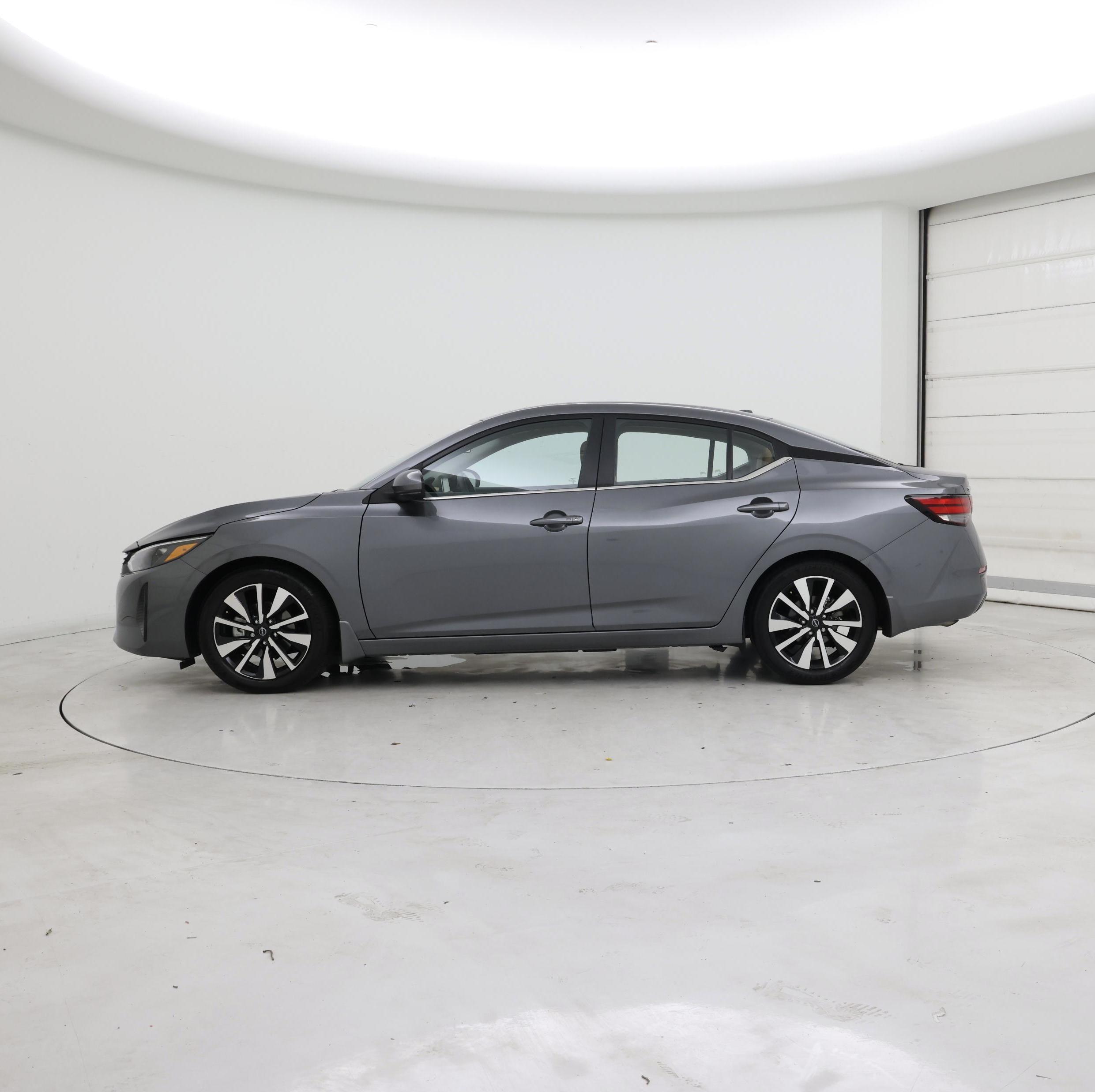 Thumbnail: 2025 Nissan Sentra - 3