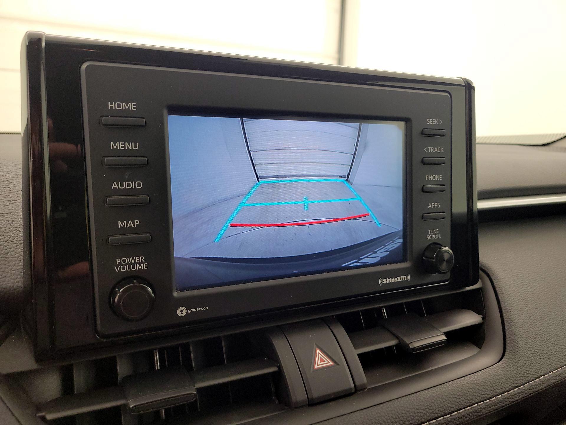 Thumbnail: 2021 Toyota RAV4 - 14