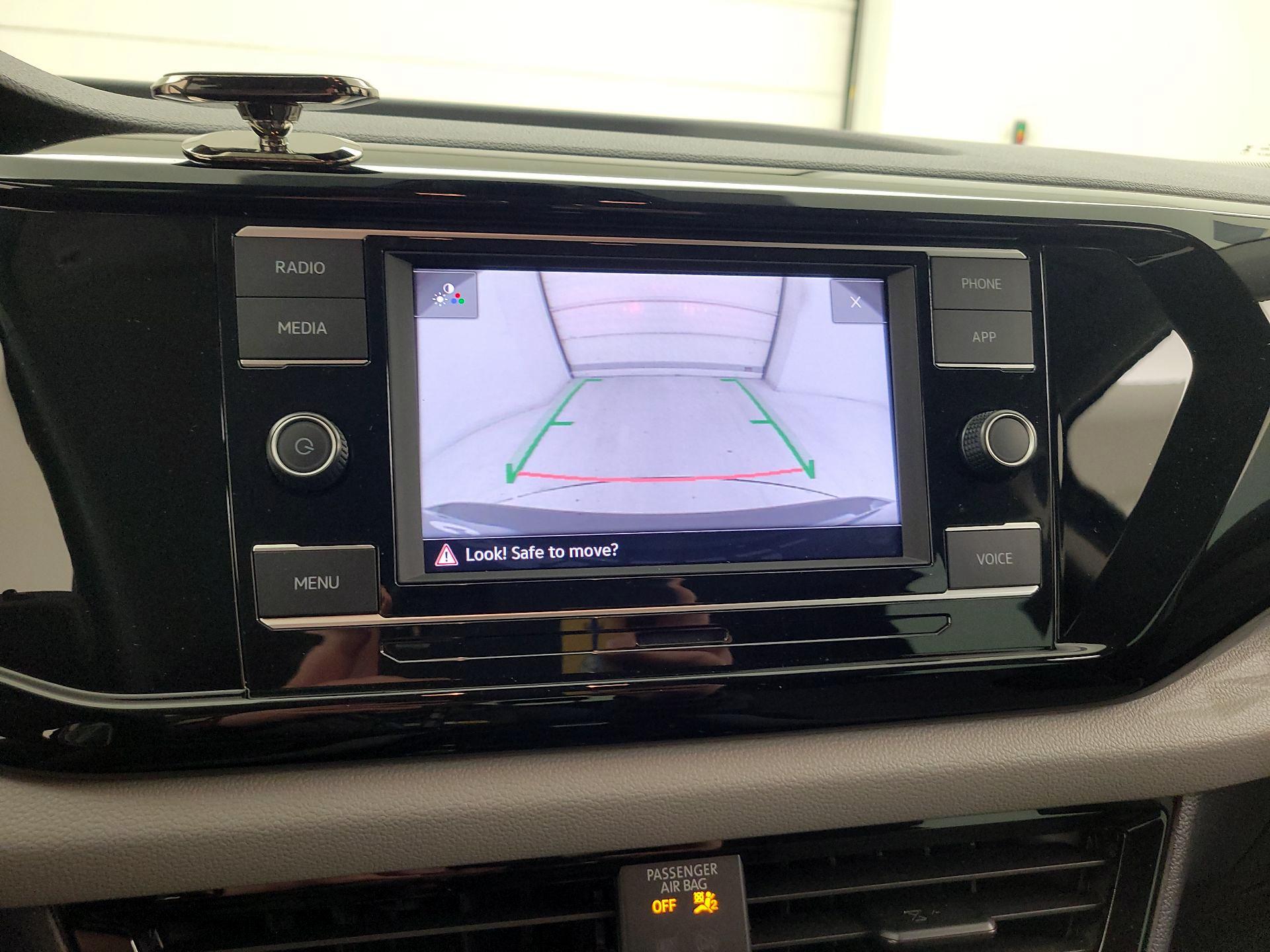 Thumbnail: 2024 Volkswagen Taos - 14