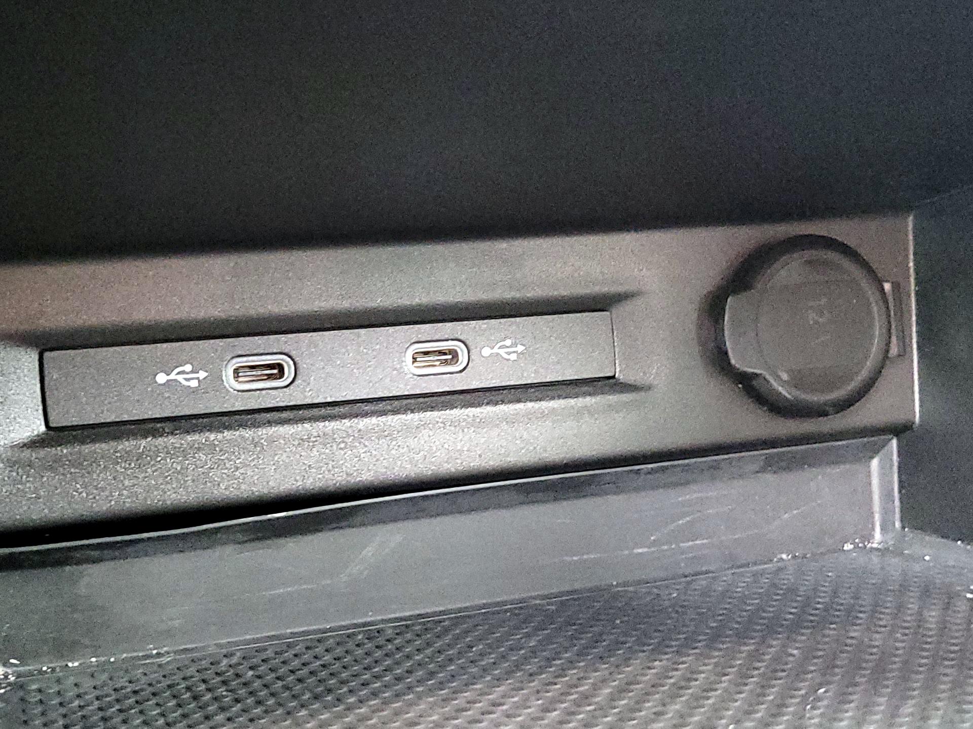 Thumbnail: 2024 Volkswagen Taos - 18