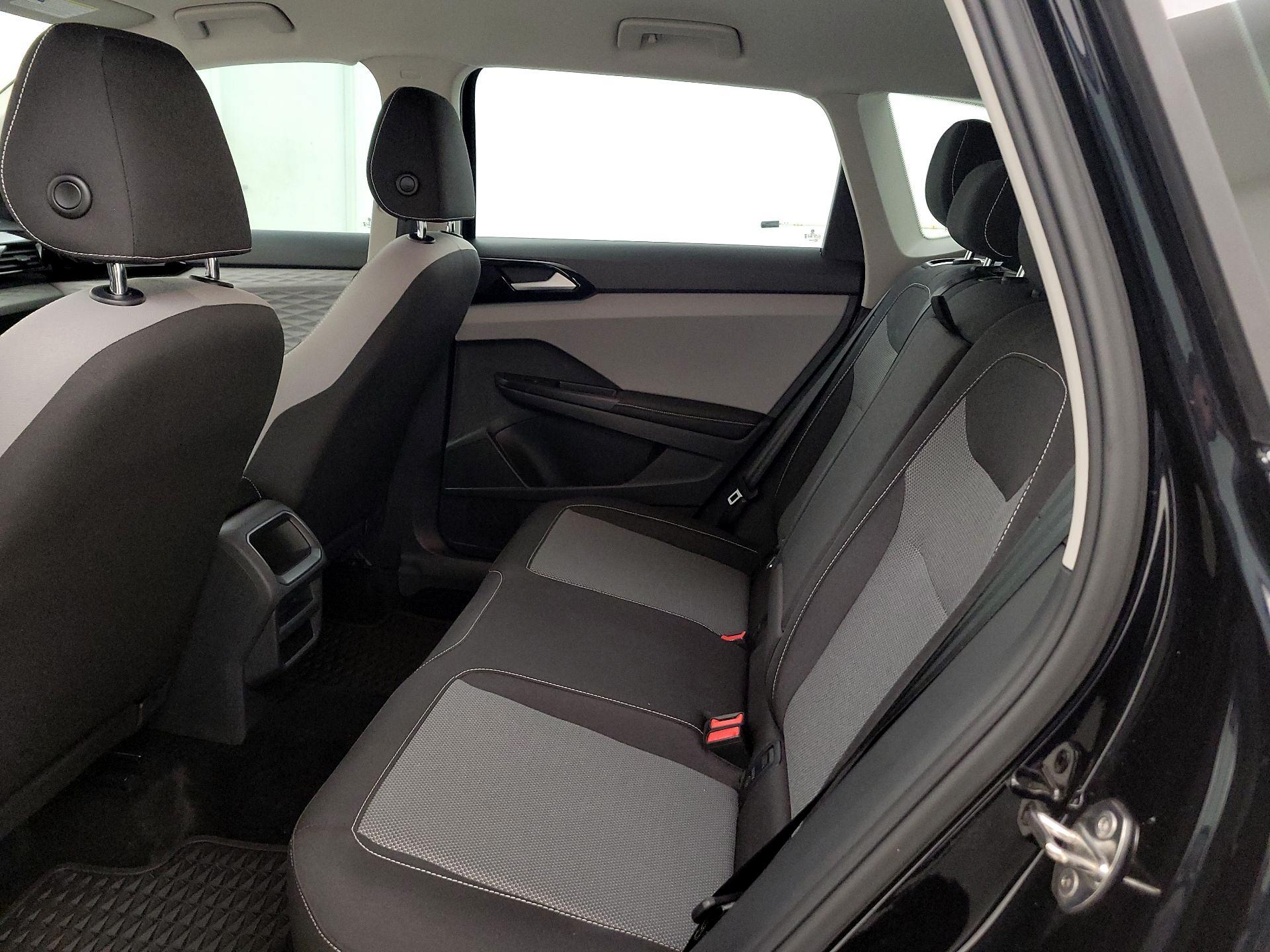 Thumbnail: 2024 Volkswagen Taos - 19