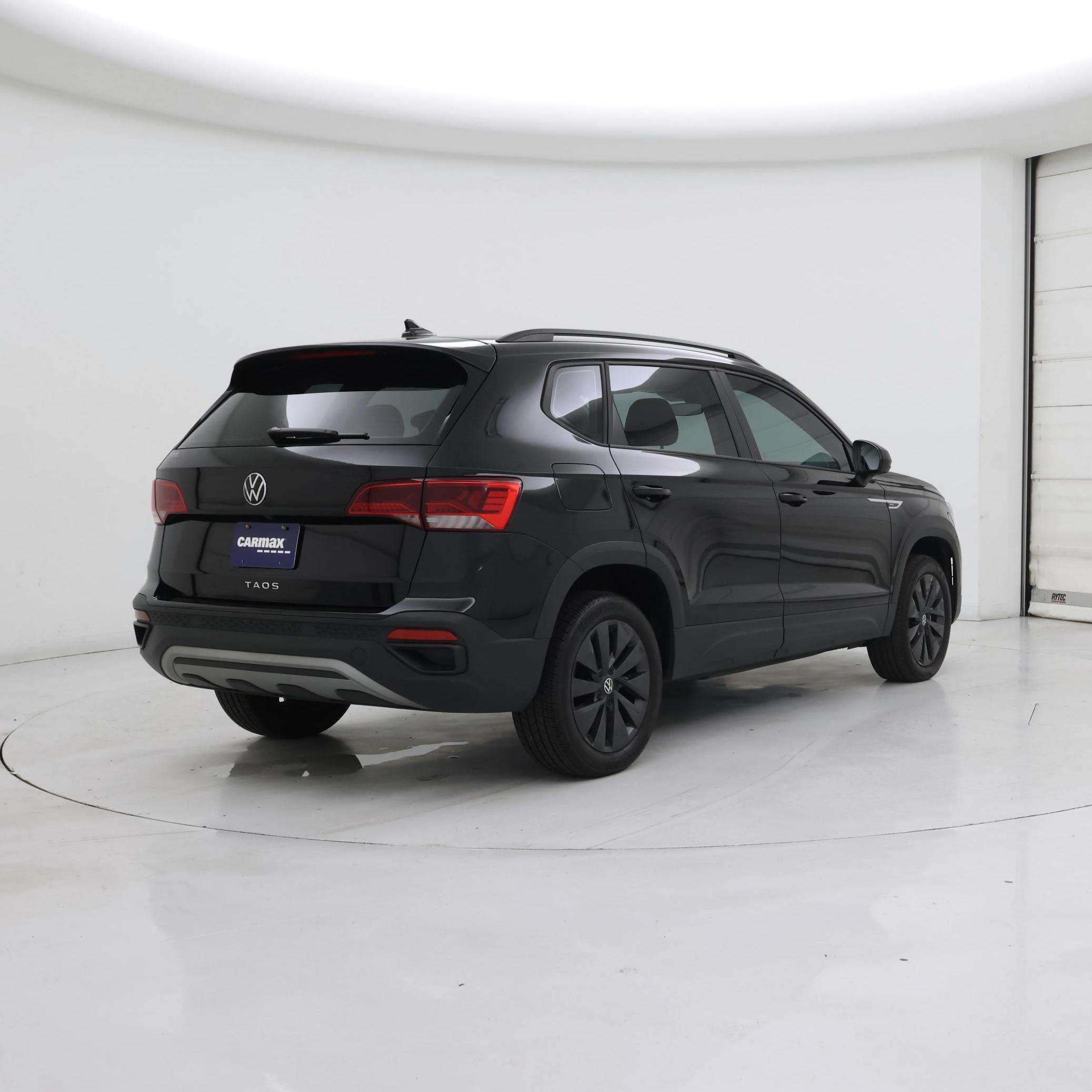 Thumbnail: 2024 Volkswagen Taos - 8