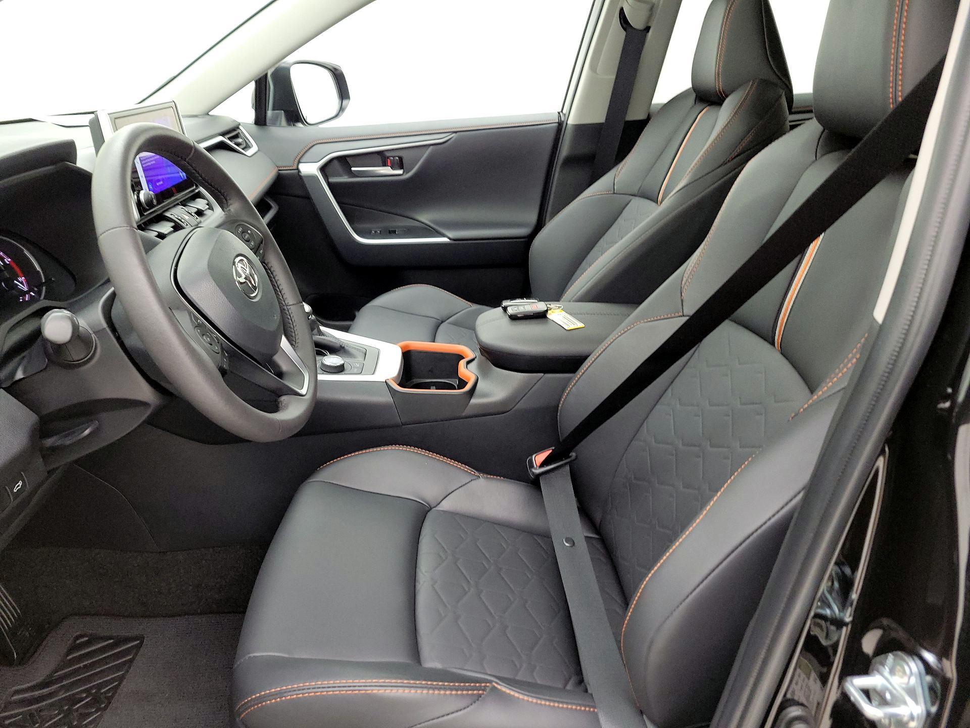 Thumbnail: 2024 Toyota RAV4 - 11