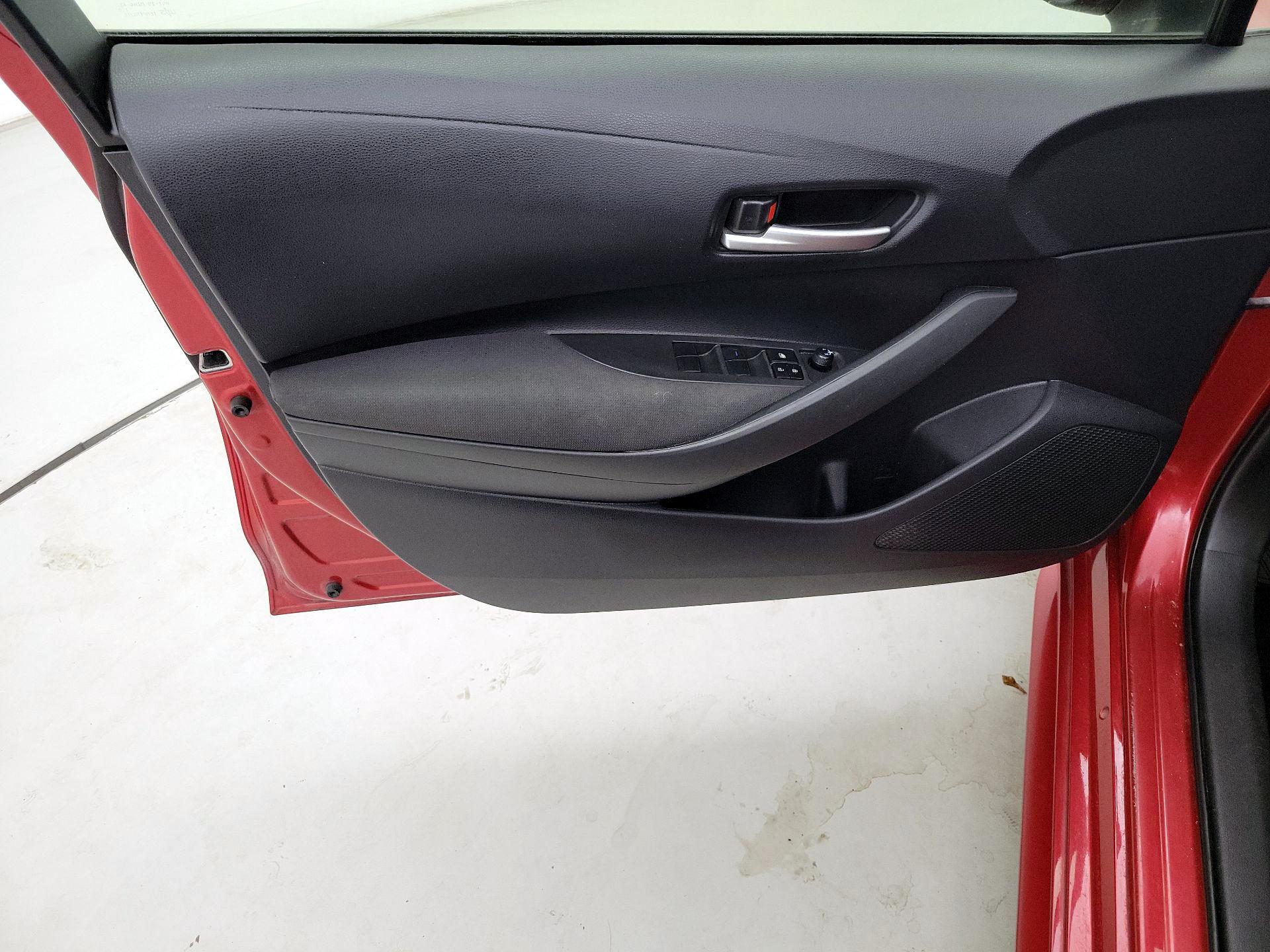 Thumbnail: 2020 Toyota Corolla - 12