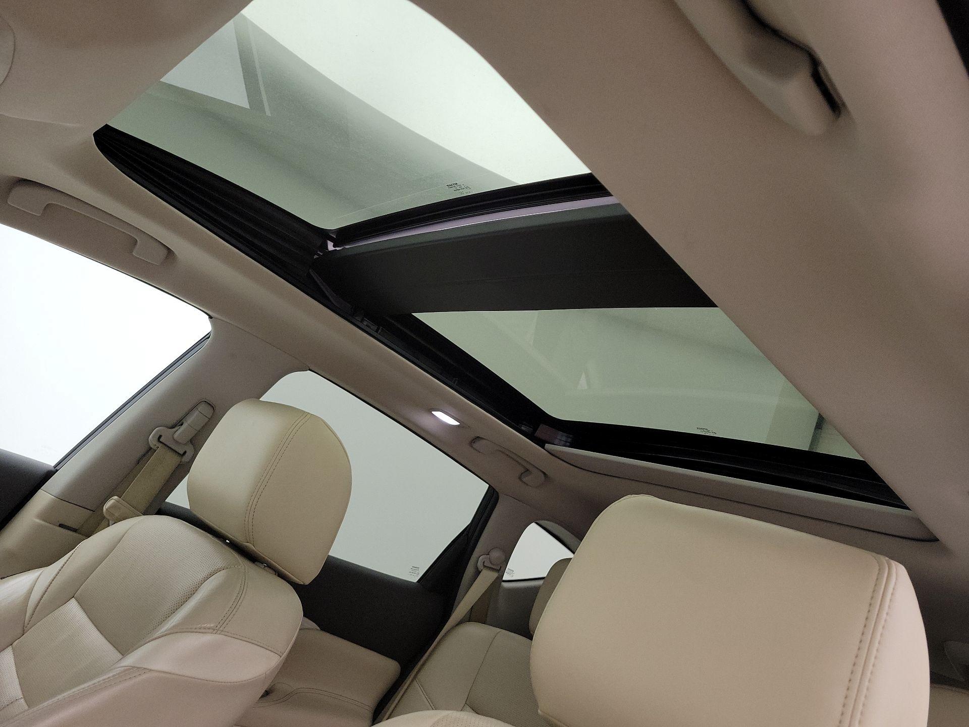 Thumbnail: 2015 Nissan Murano - 19