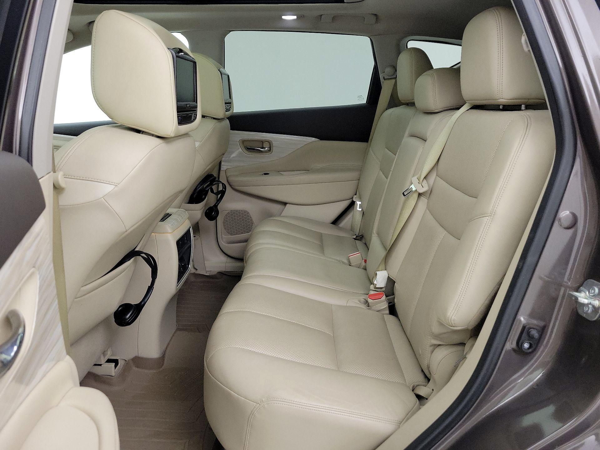 Thumbnail: 2015 Nissan Murano - 20