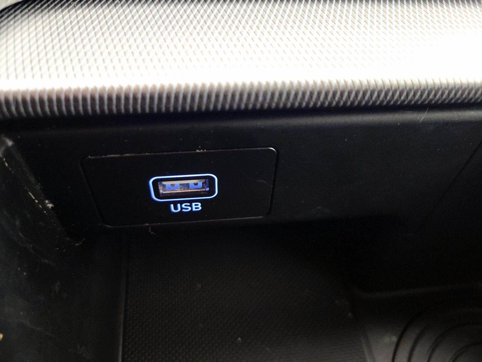 Thumbnail: 2020 Hyundai Palisade - 18