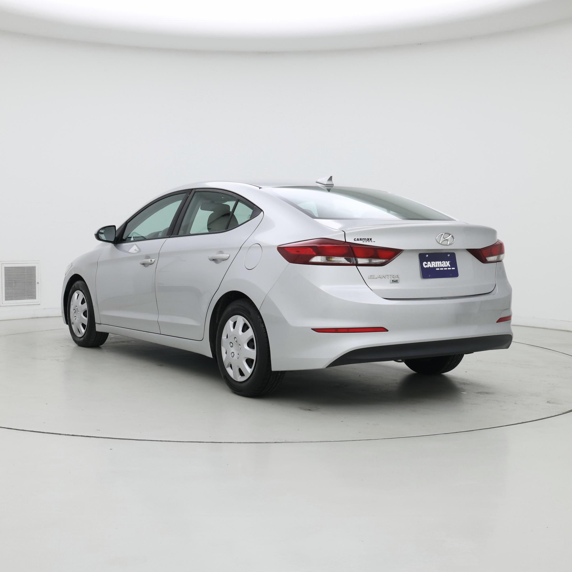 Thumbnail: 2017 Hyundai Elantra - 2