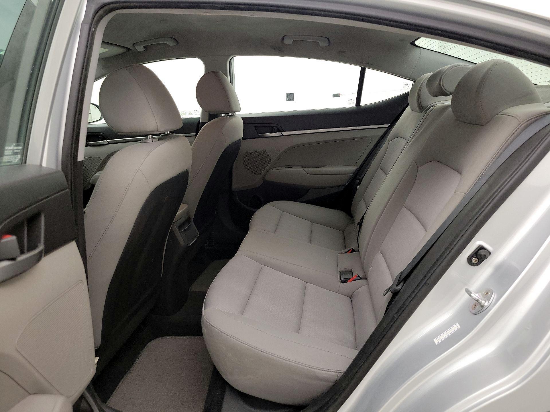 Thumbnail: 2017 Hyundai Elantra - 19