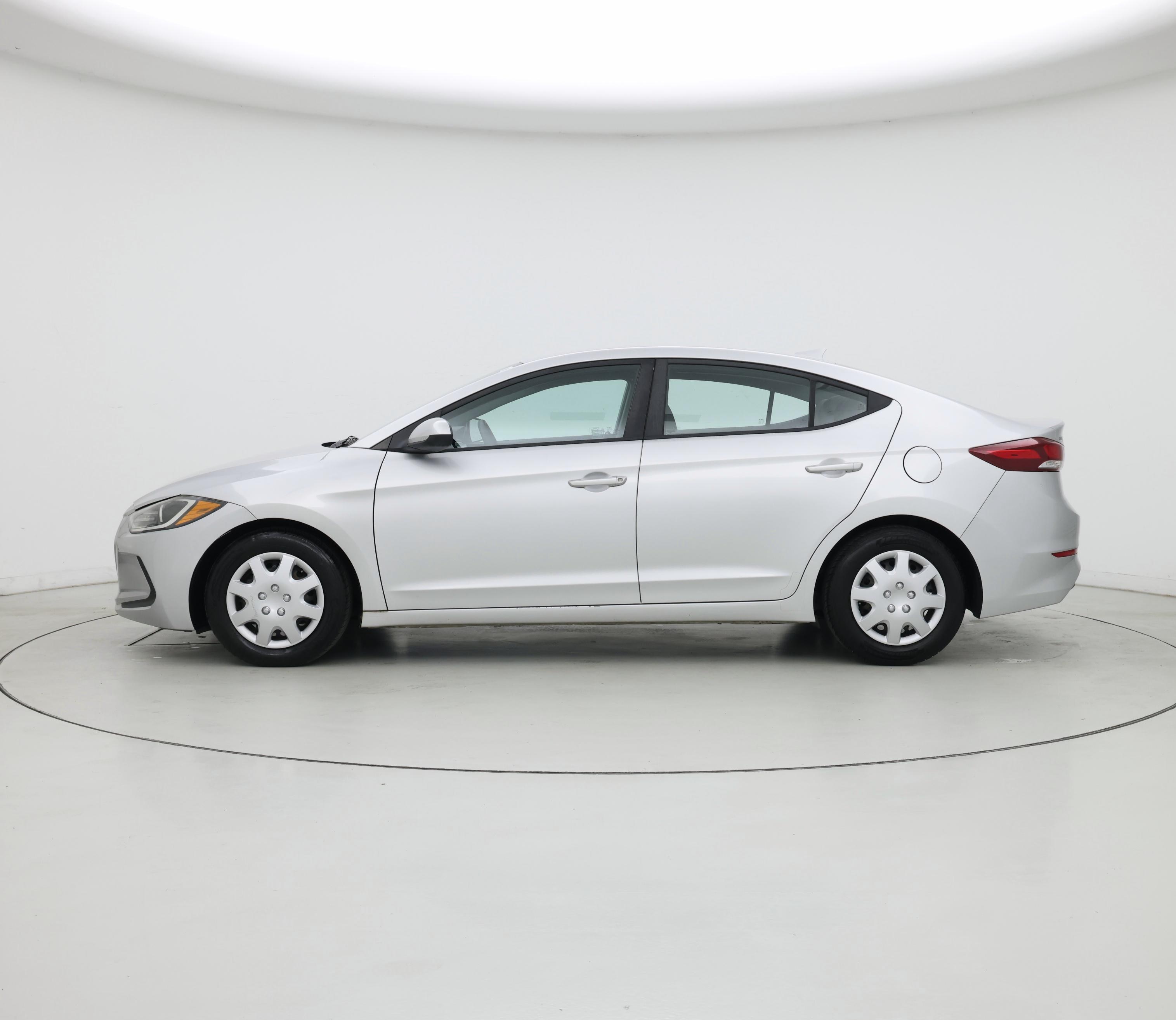 Thumbnail: 2017 Hyundai Elantra - 3