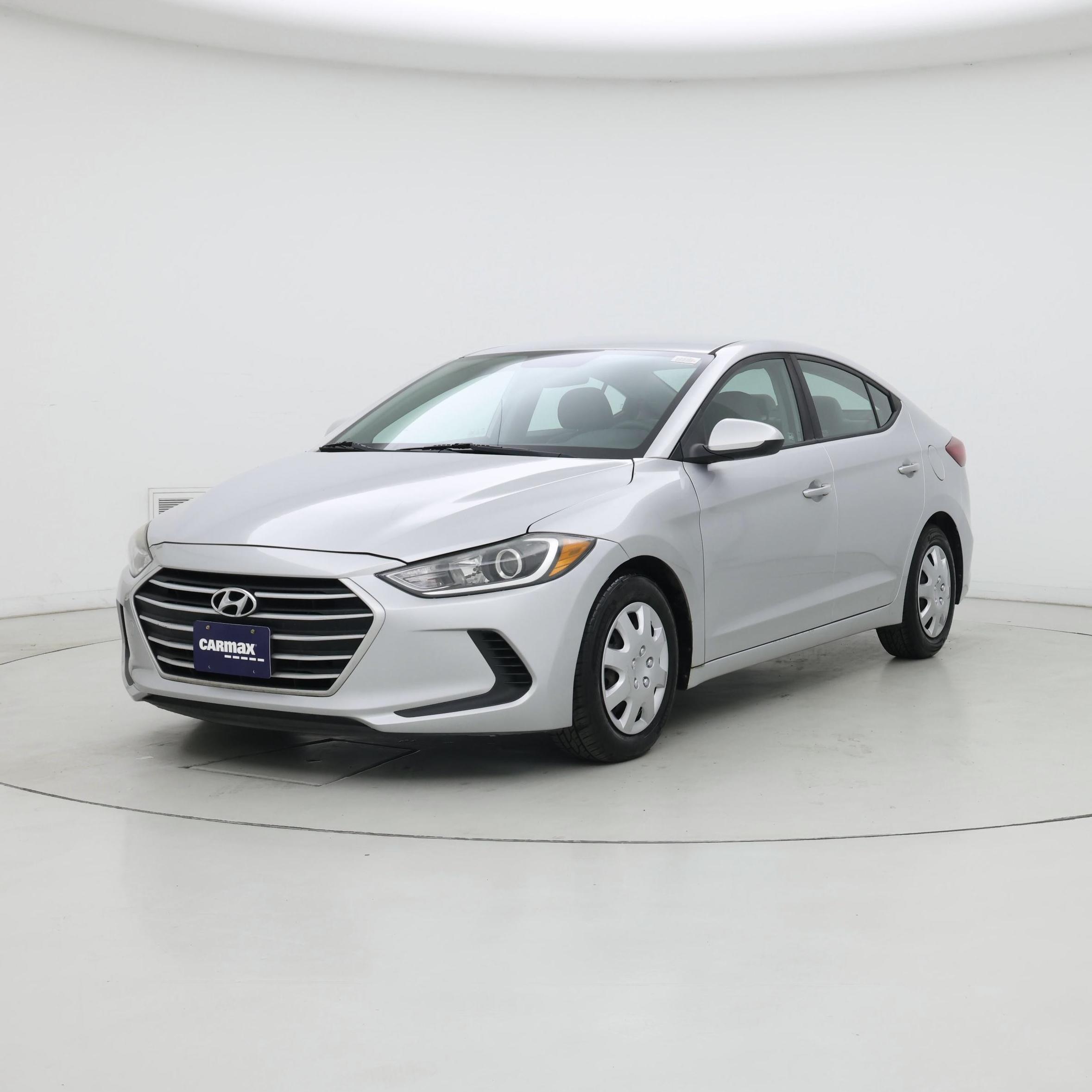 Thumbnail: 2017 Hyundai Elantra - 4