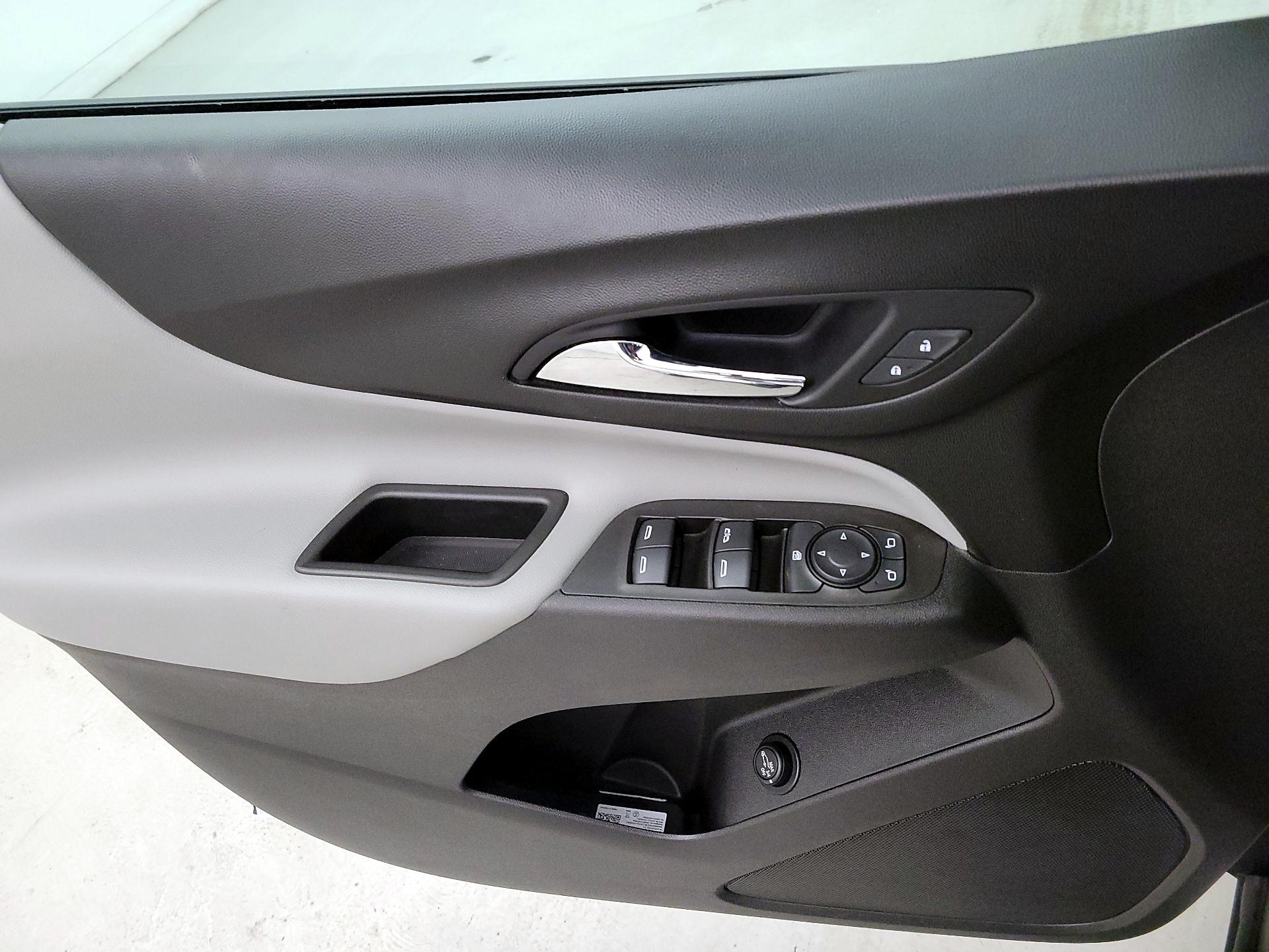 Thumbnail: 2020 Chevrolet Equinox - 12