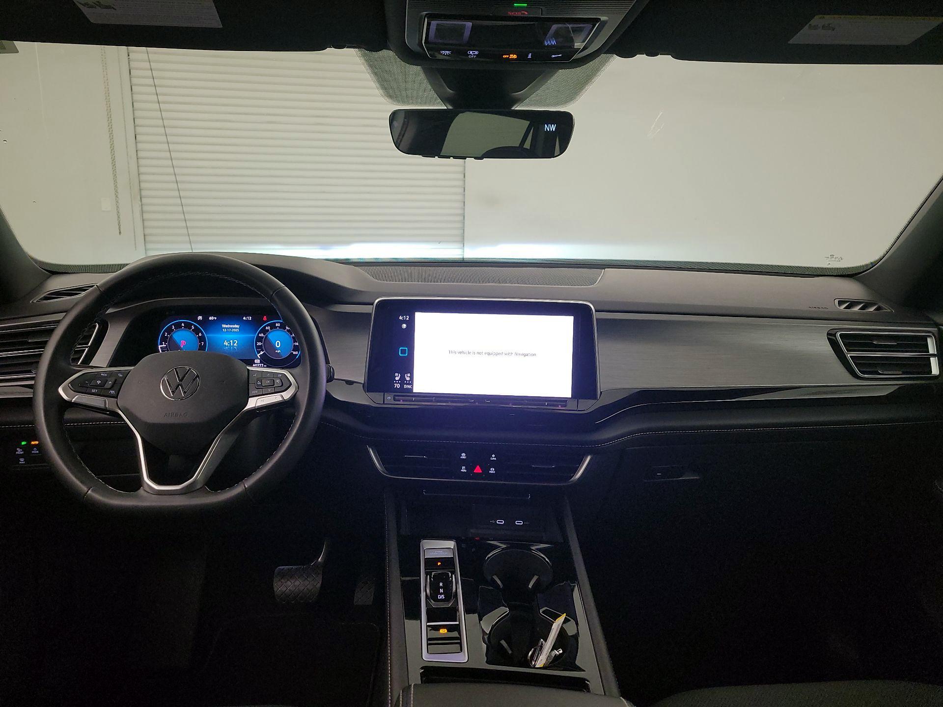 Thumbnail: 2024 Volkswagen Atlas - 9