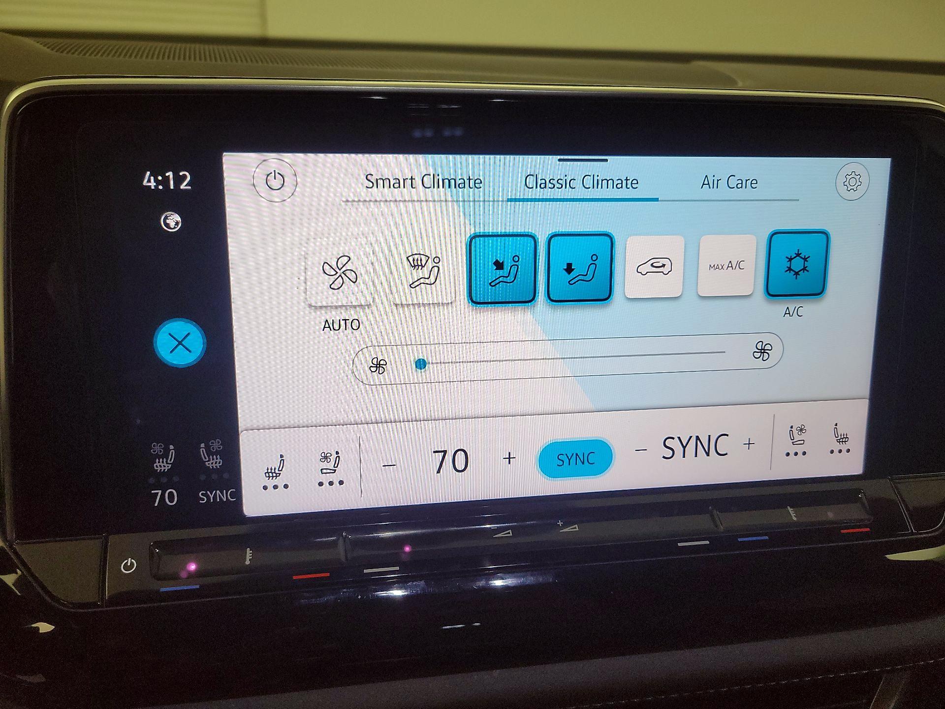 Thumbnail: 2024 Volkswagen Atlas - 16